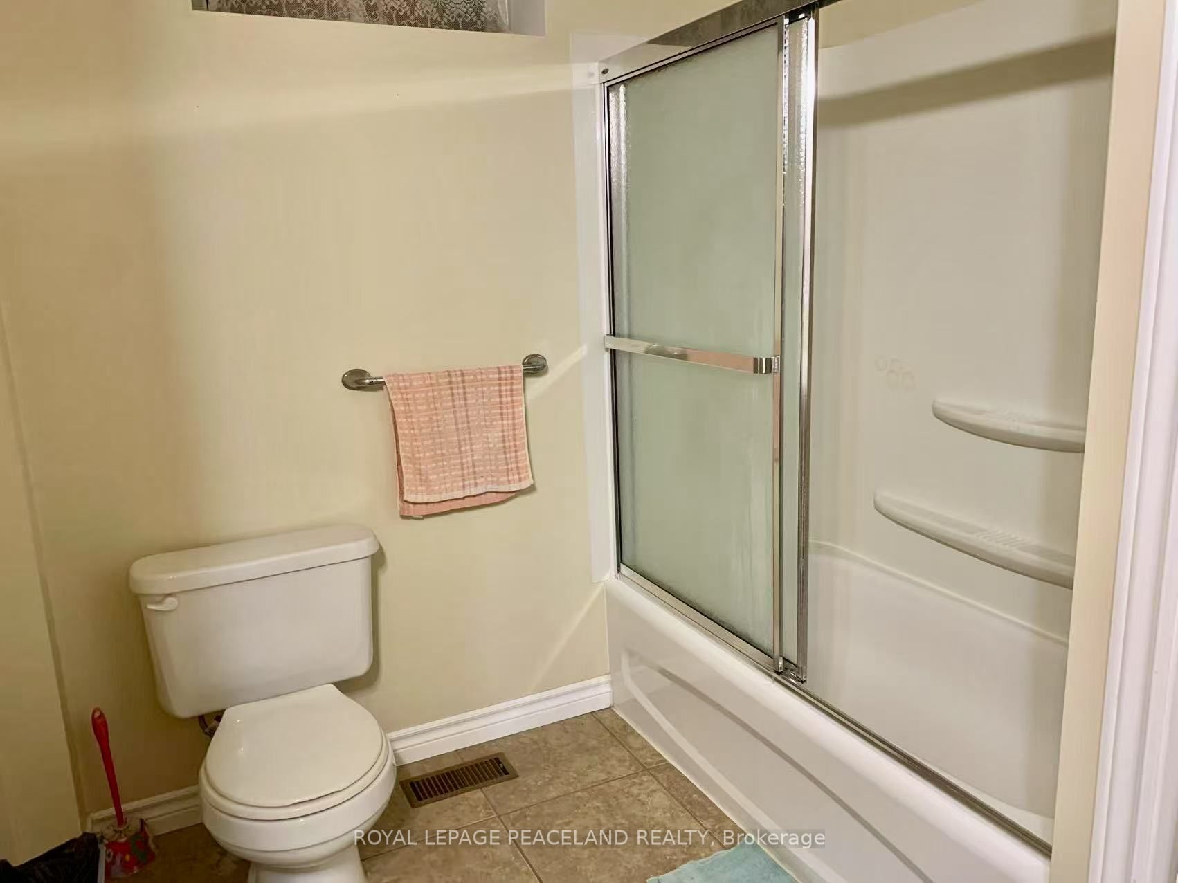 #unit 2 - 16414 Mccowan Road Property Photo 7