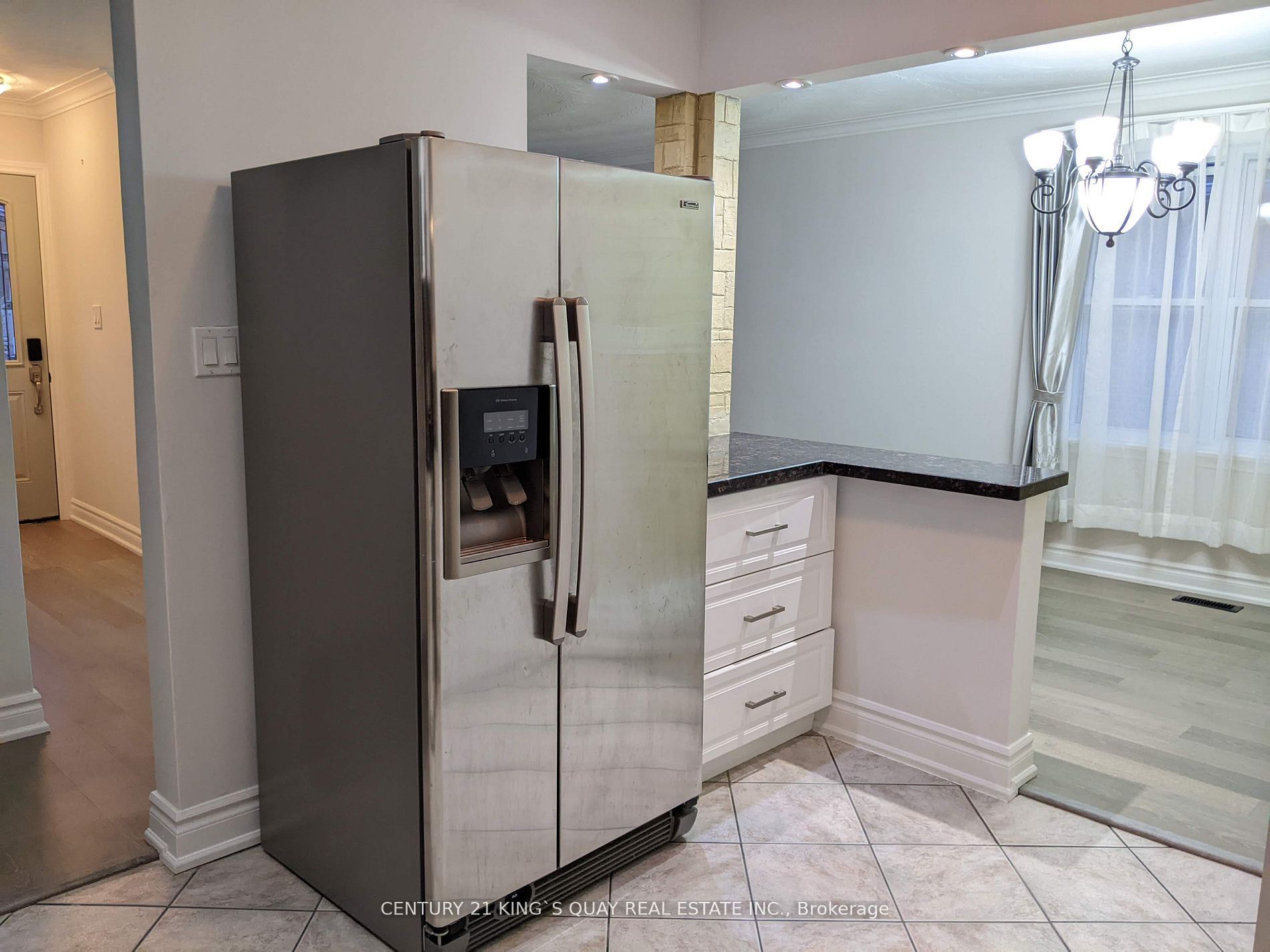 391 Wenlock Avenue Property Photo 10