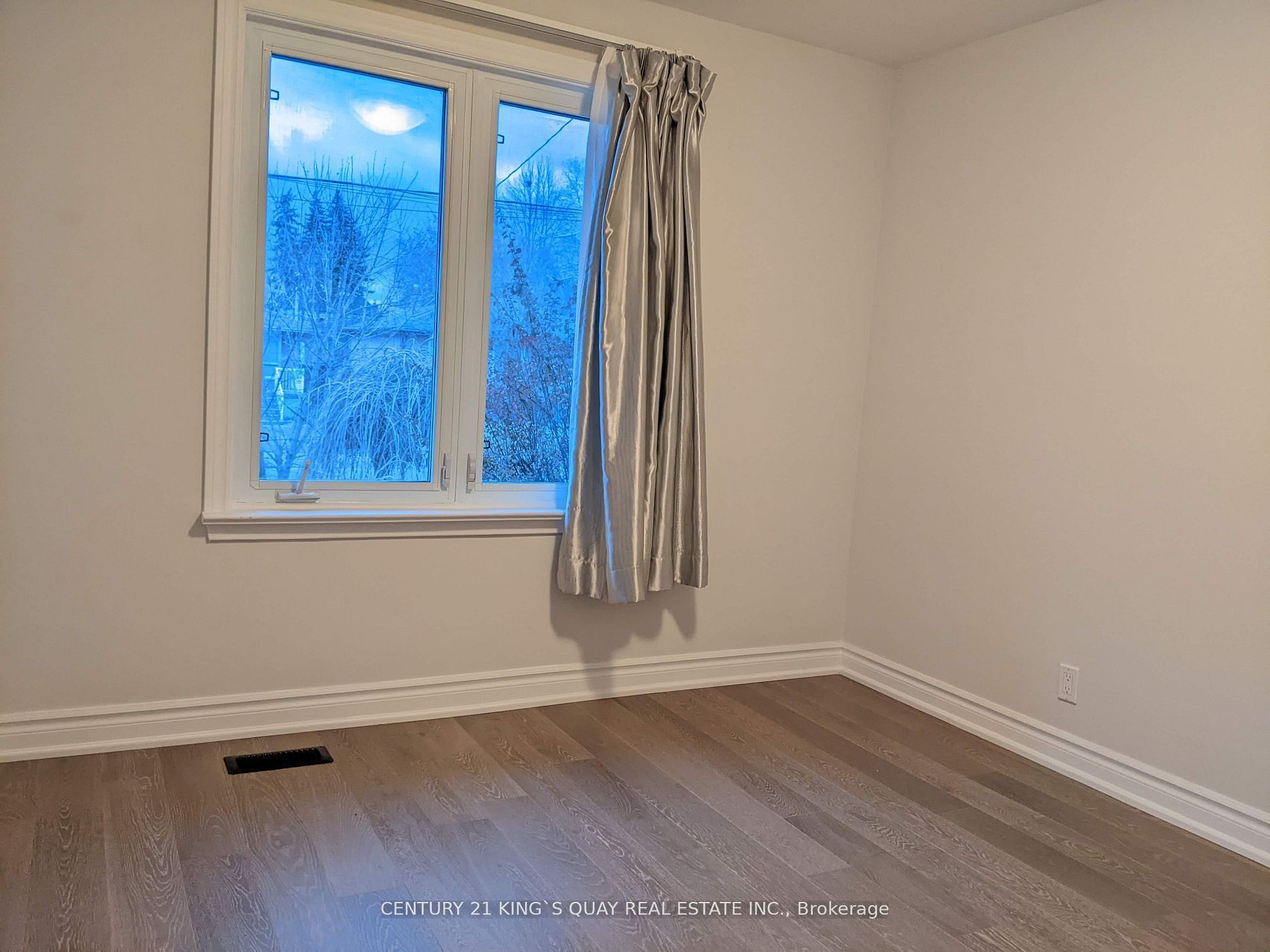391 Wenlock Avenue Property Photo 15