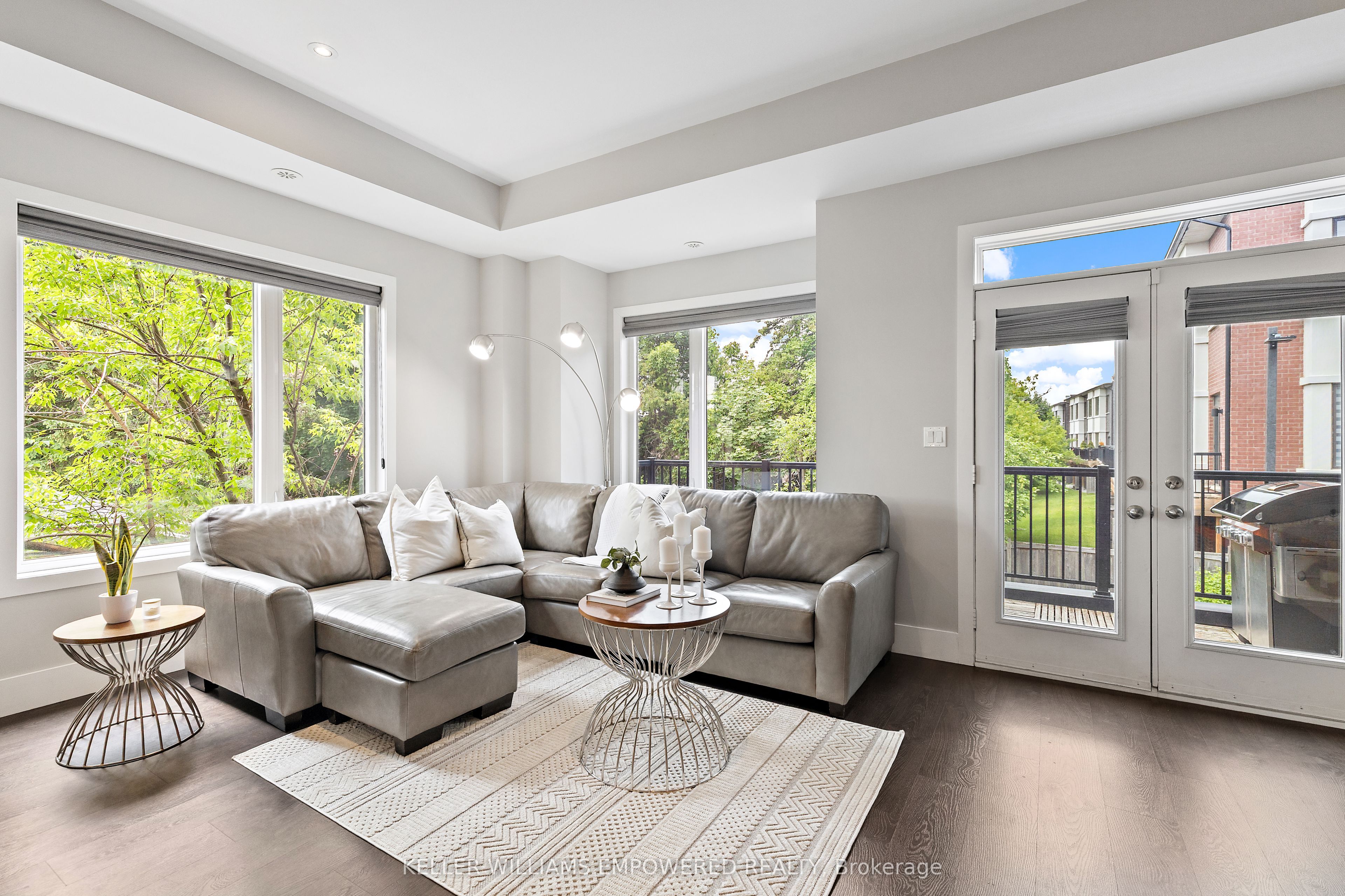 10558 Bayview Avenue Property Photo 1