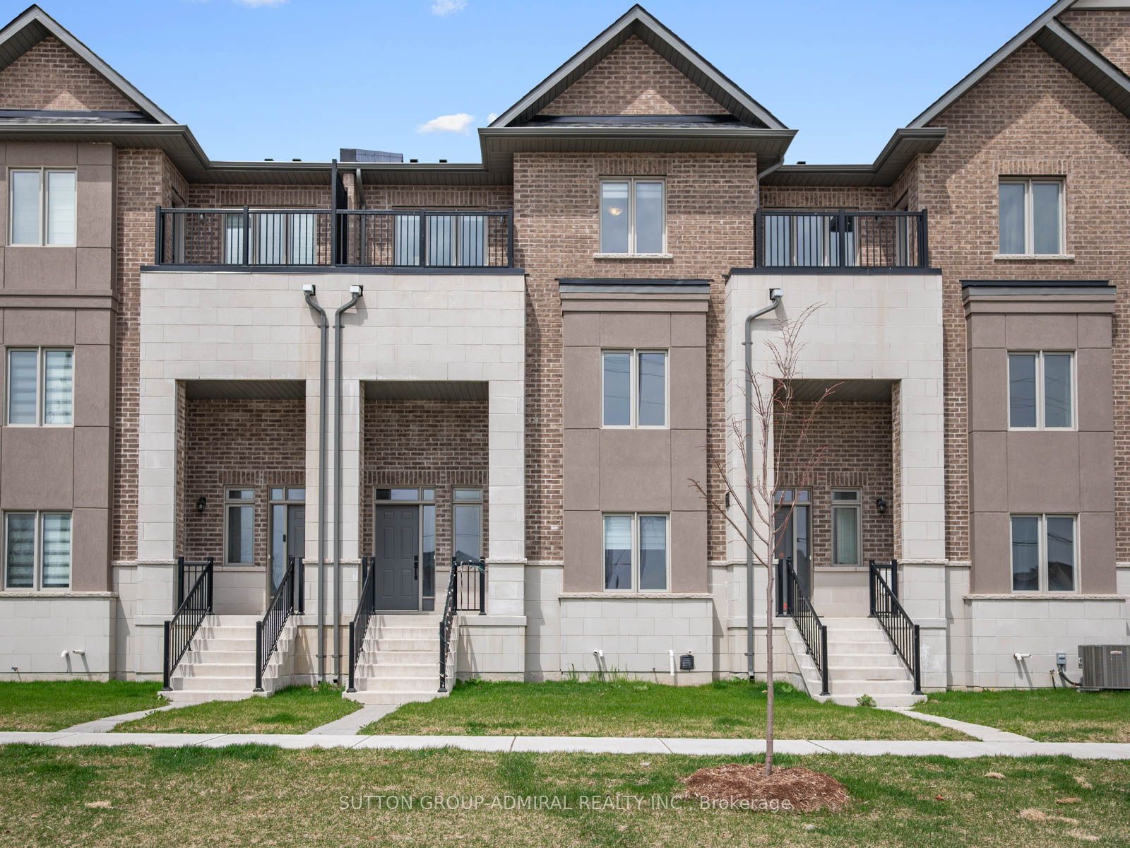24 Alan Williams Trl Property Photo 1