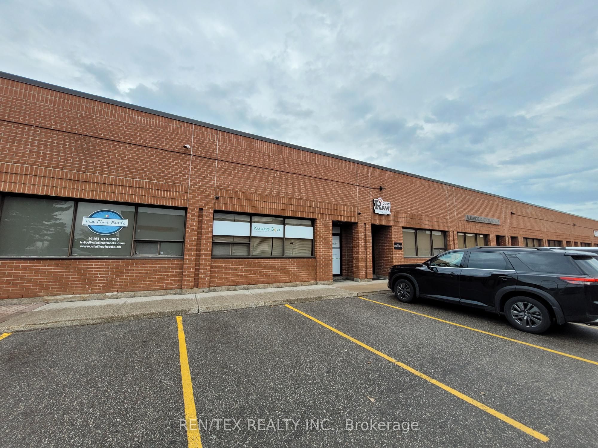 #Unit 4 - 55 Winges Road Property Photo 1