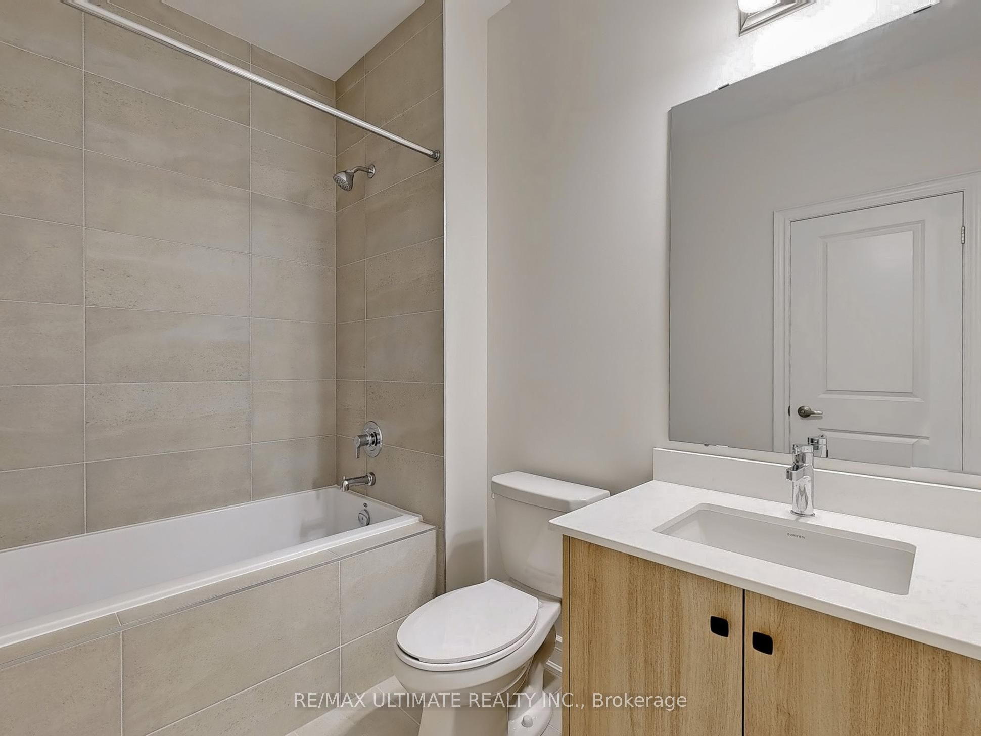 156 Winthrop Crescent Property Photo 45