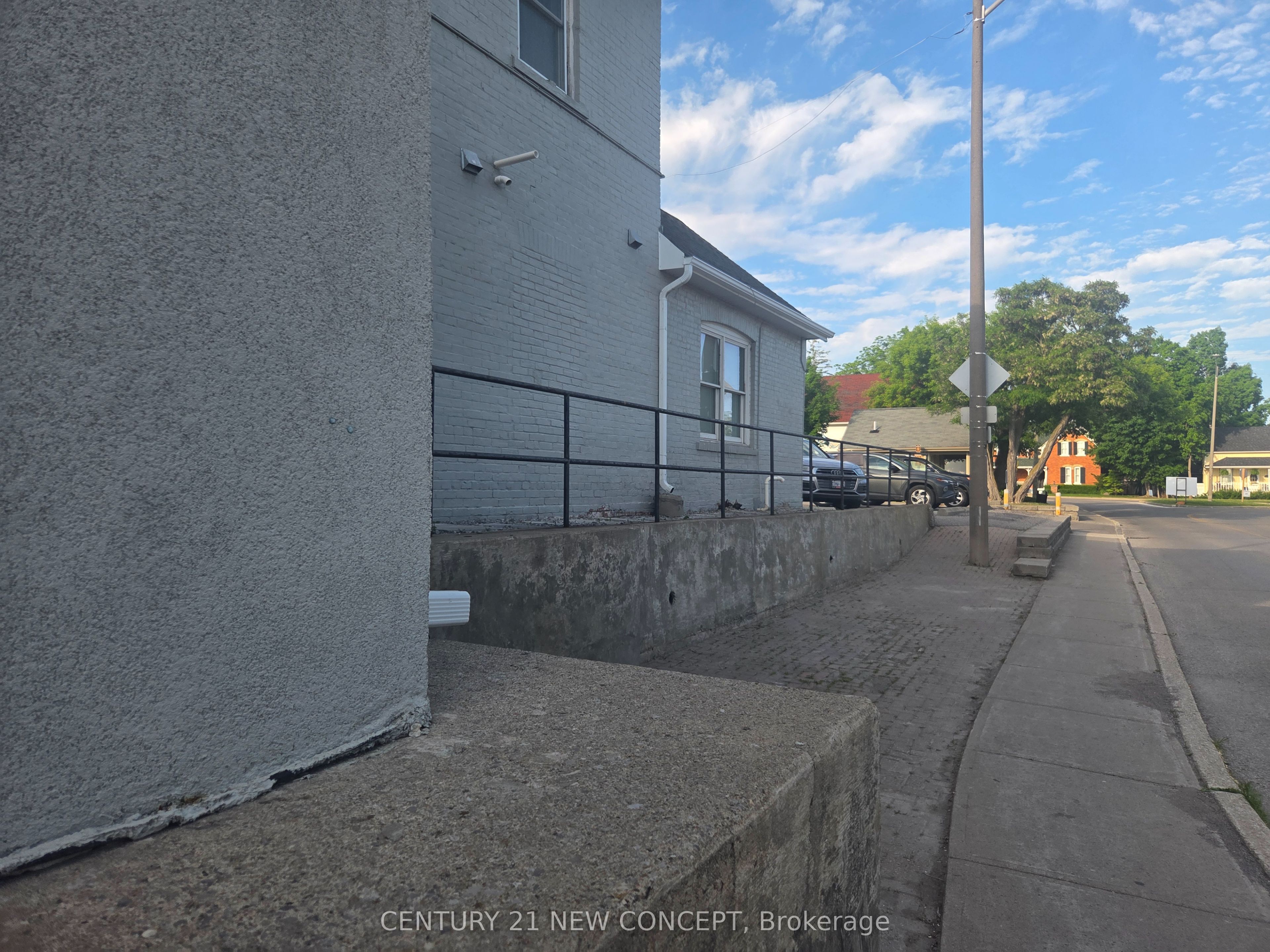 107 Main Street Property Photo 9