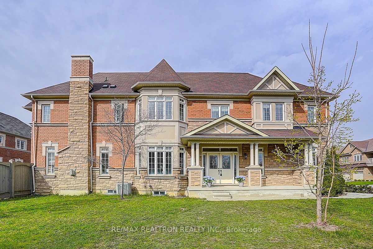61 Warbler Ave Property Photo 1