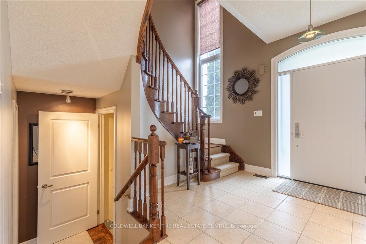 114 Laurendale Avenue Property Photo 22