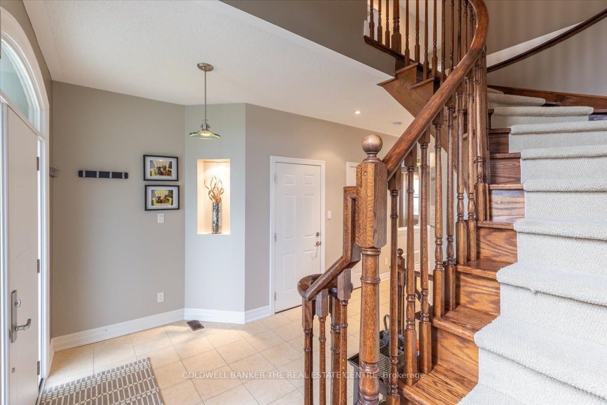 114 Laurendale Avenue Property Photo 26