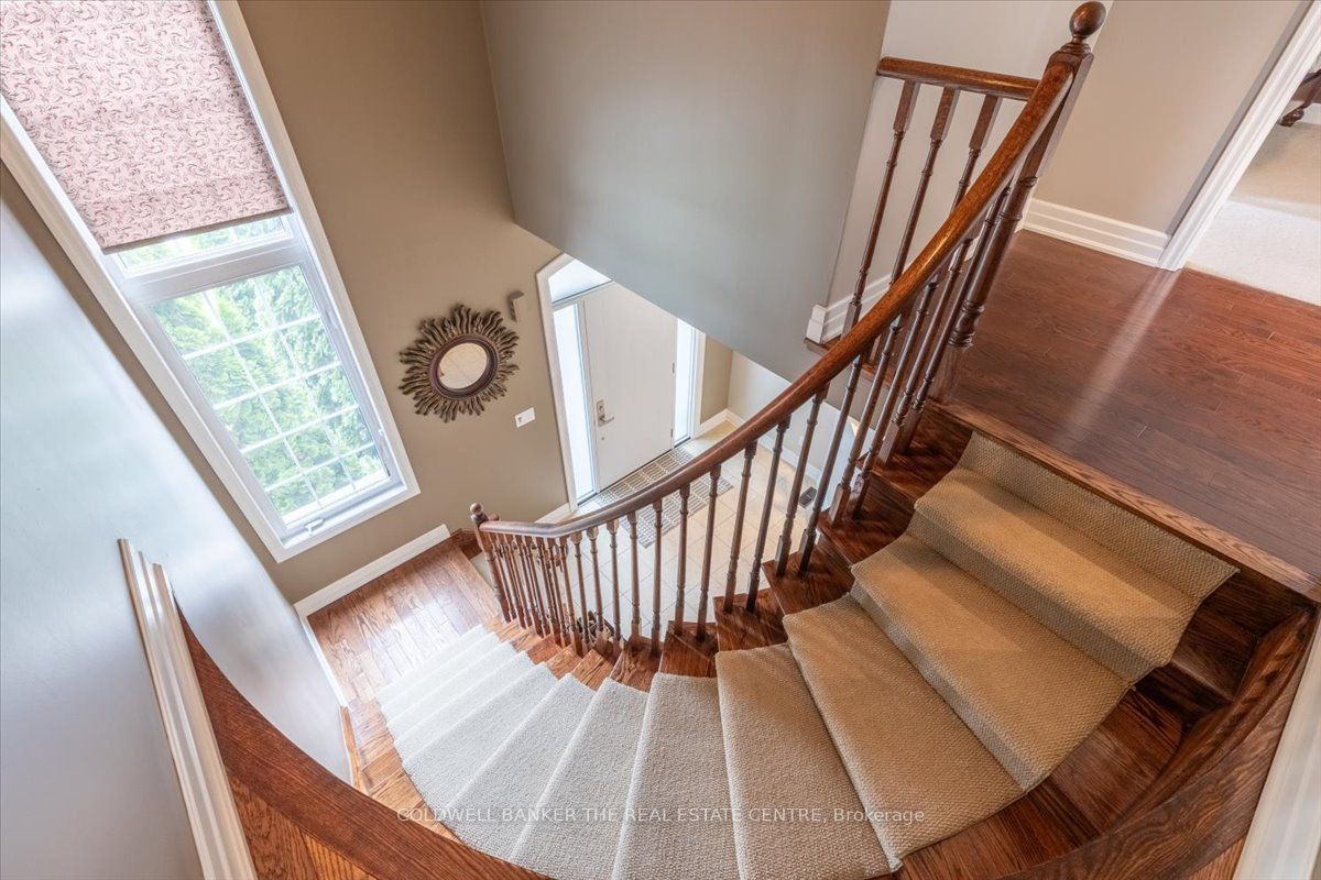 114 Laurendale Avenue Property Photo 27