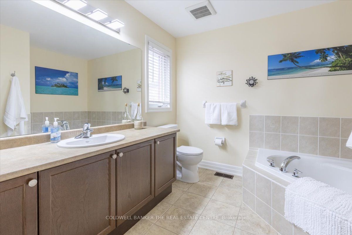 114 Laurendale Avenue Property Photo 35