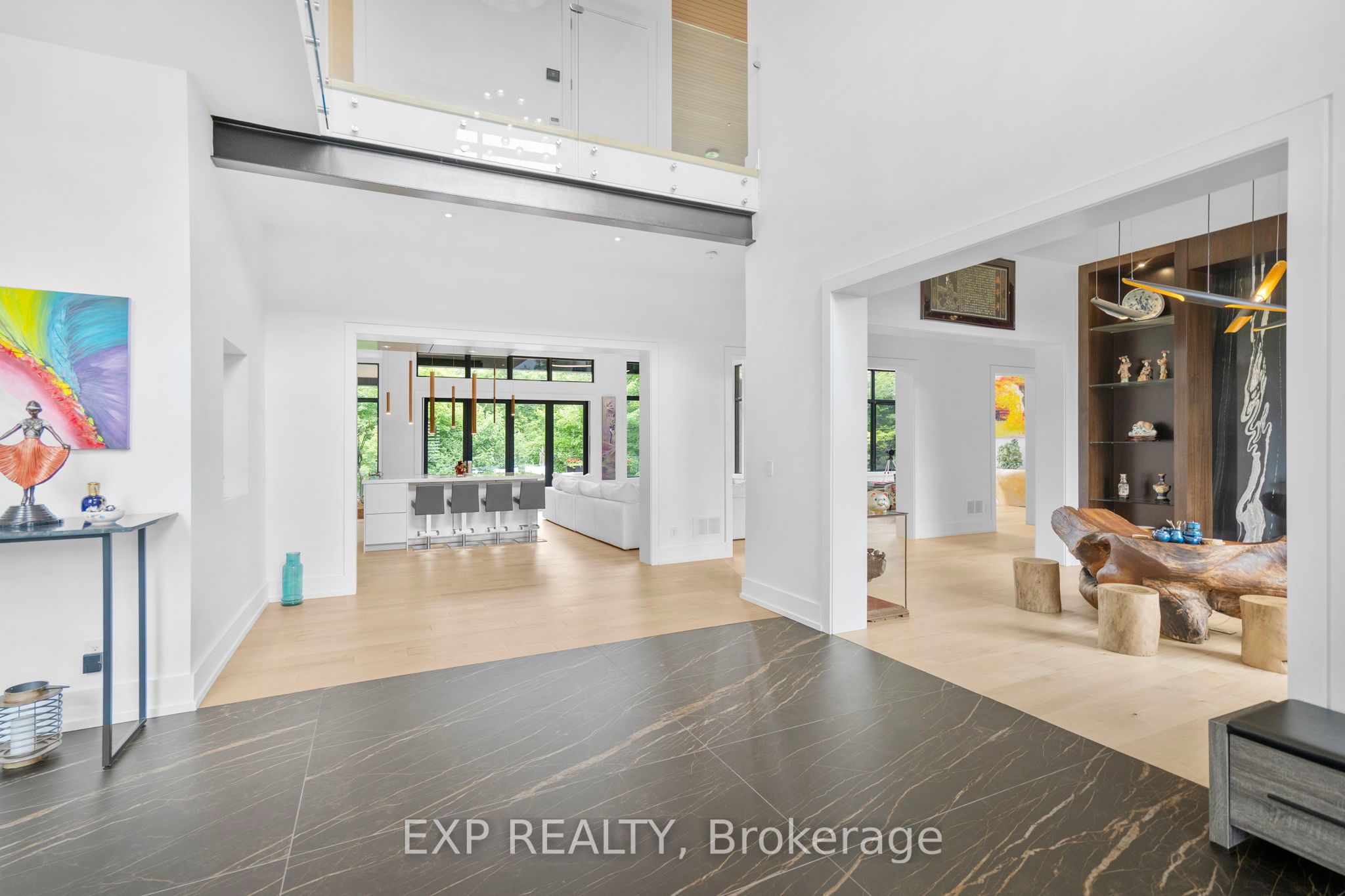 8 Cachet Parkway Property Photo 4