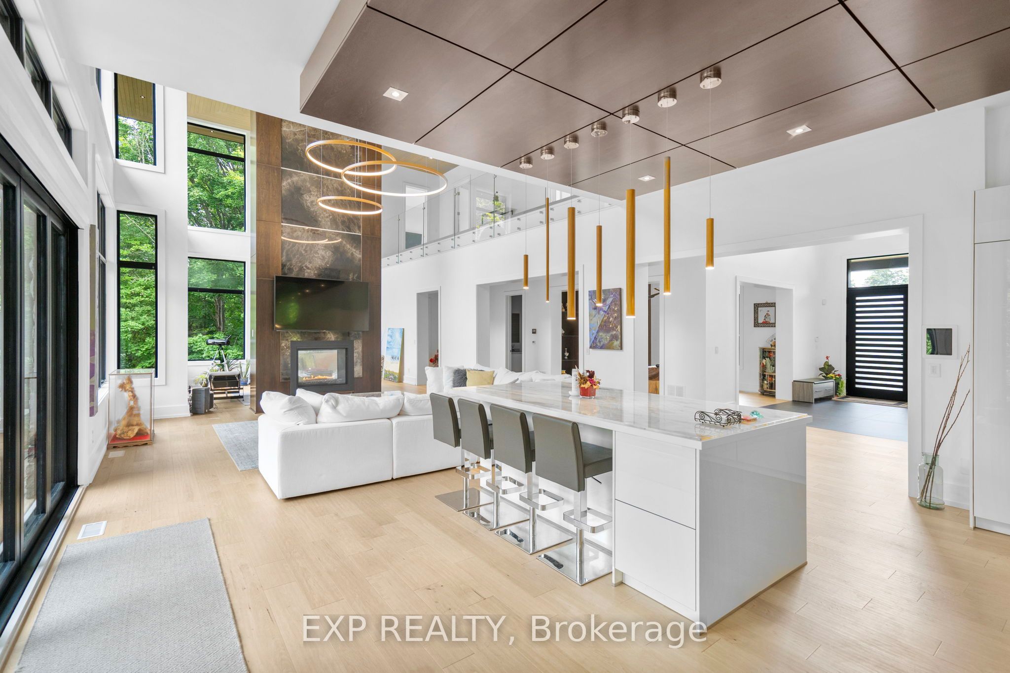 8 Cachet Parkway Property Photo 16
