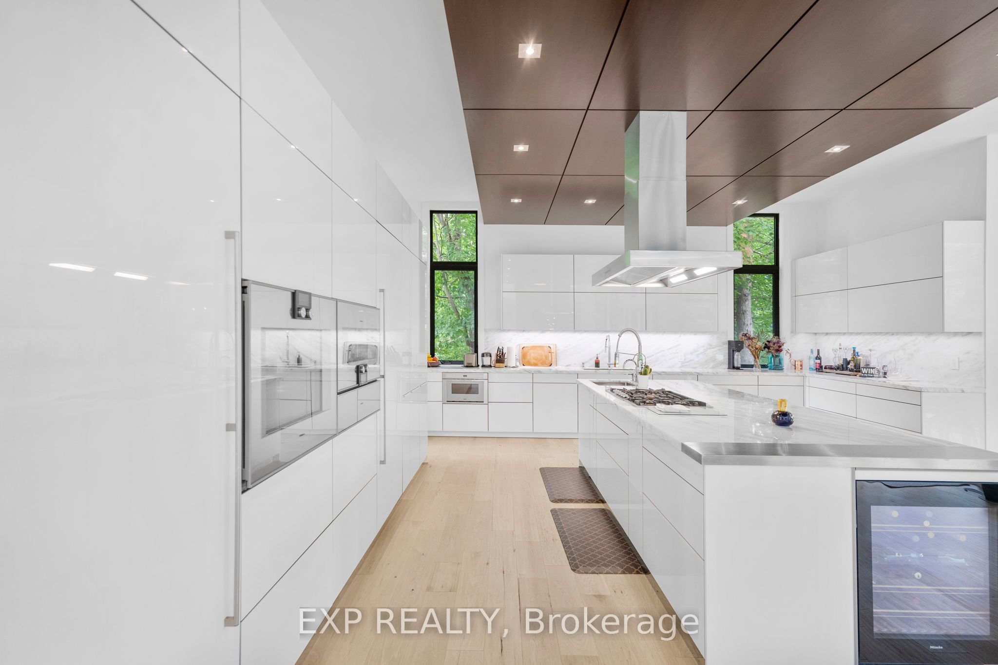 8 Cachet Parkway Property Photo 17
