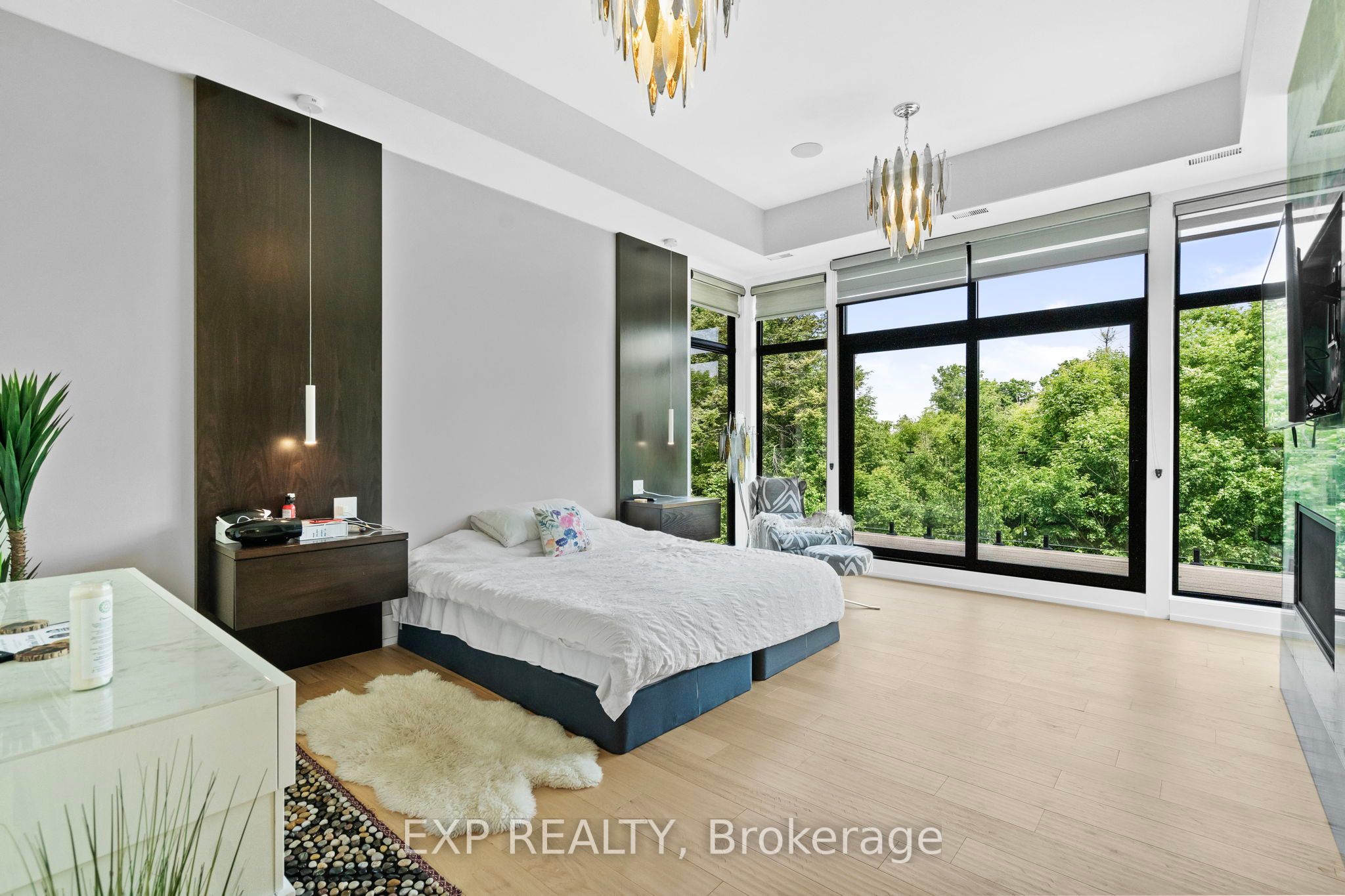 8 Cachet Parkway Property Photo 19