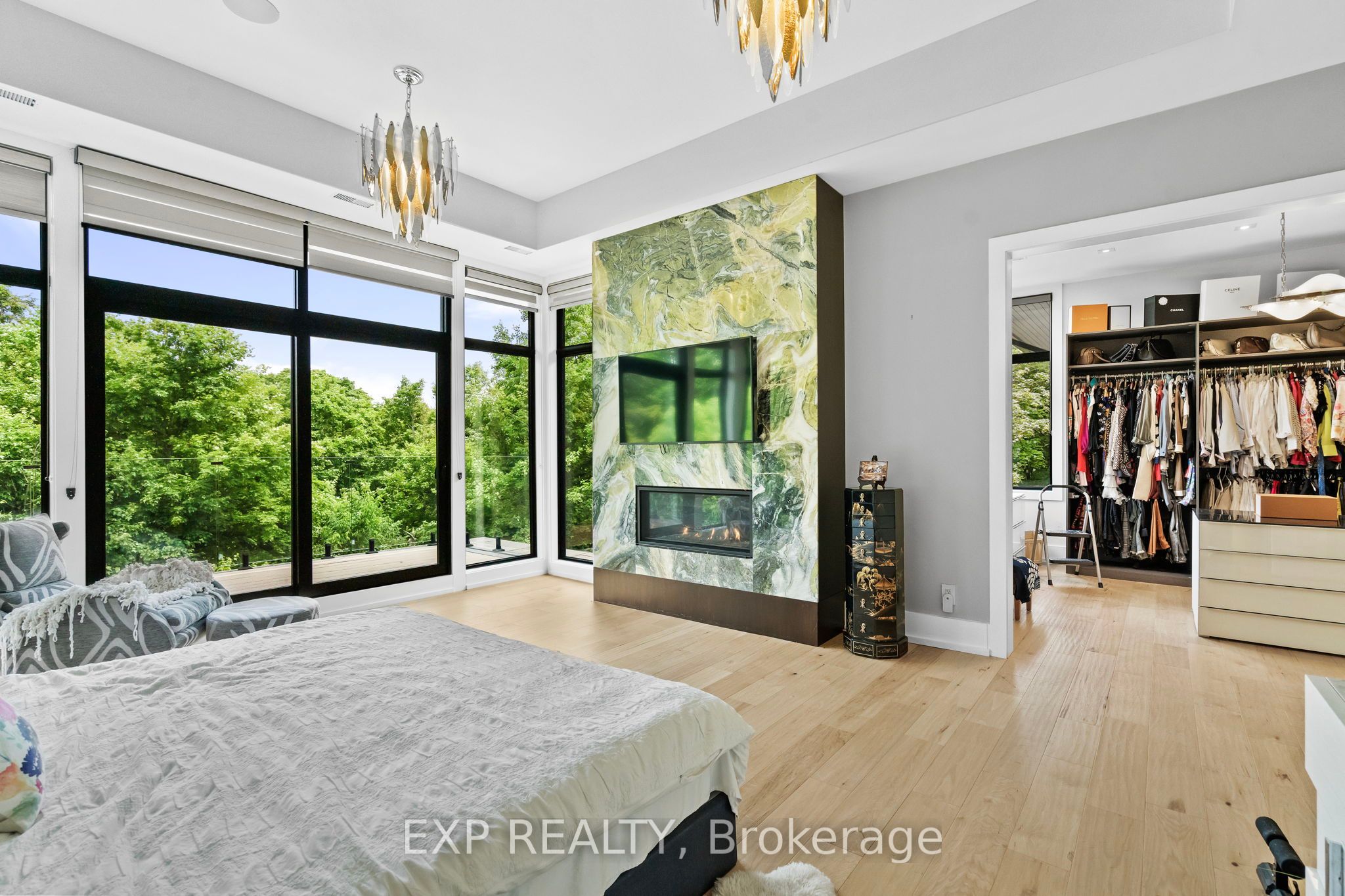 8 Cachet Parkway Property Photo 20