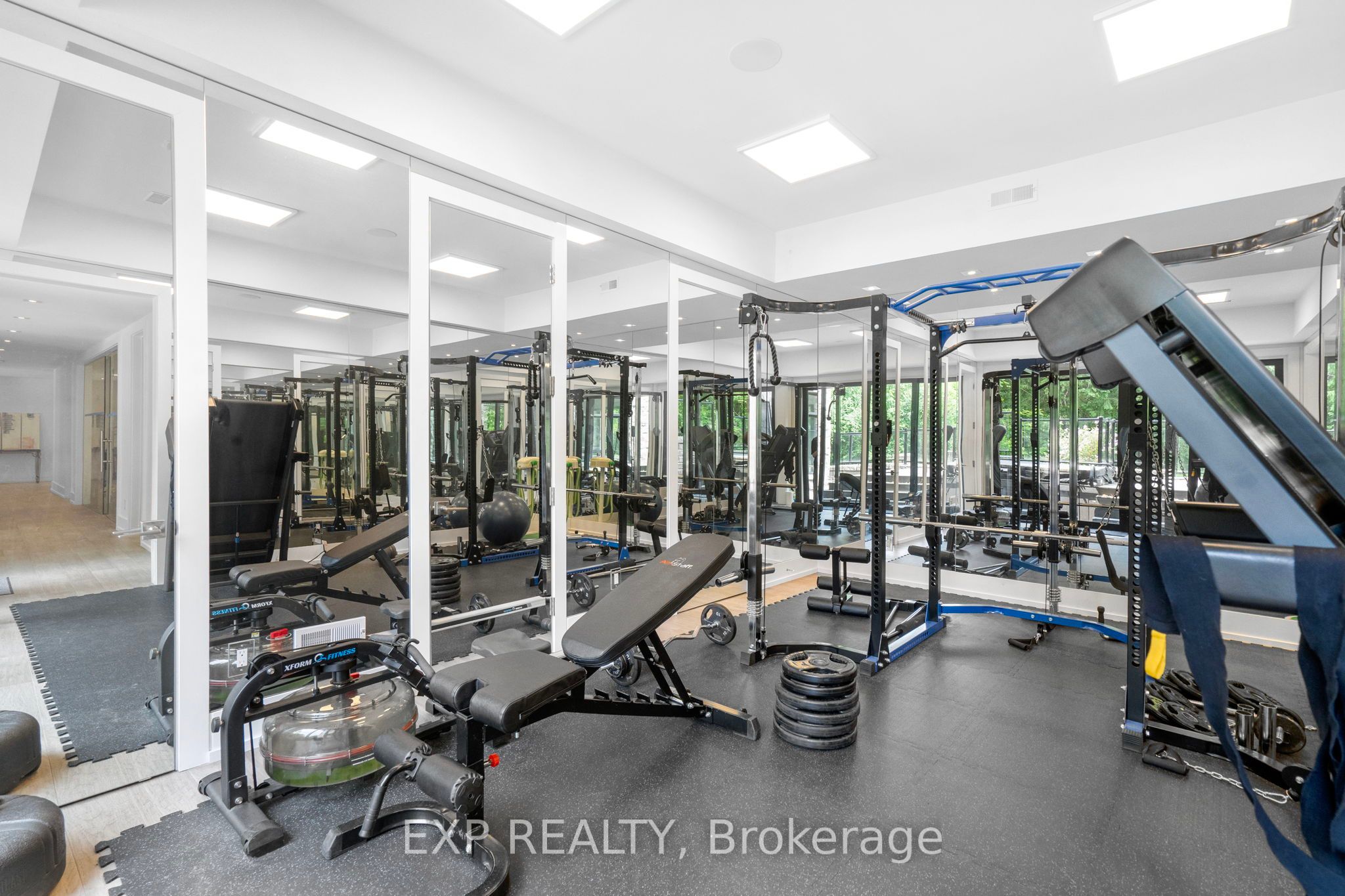 8 Cachet Parkway Property Photo 42