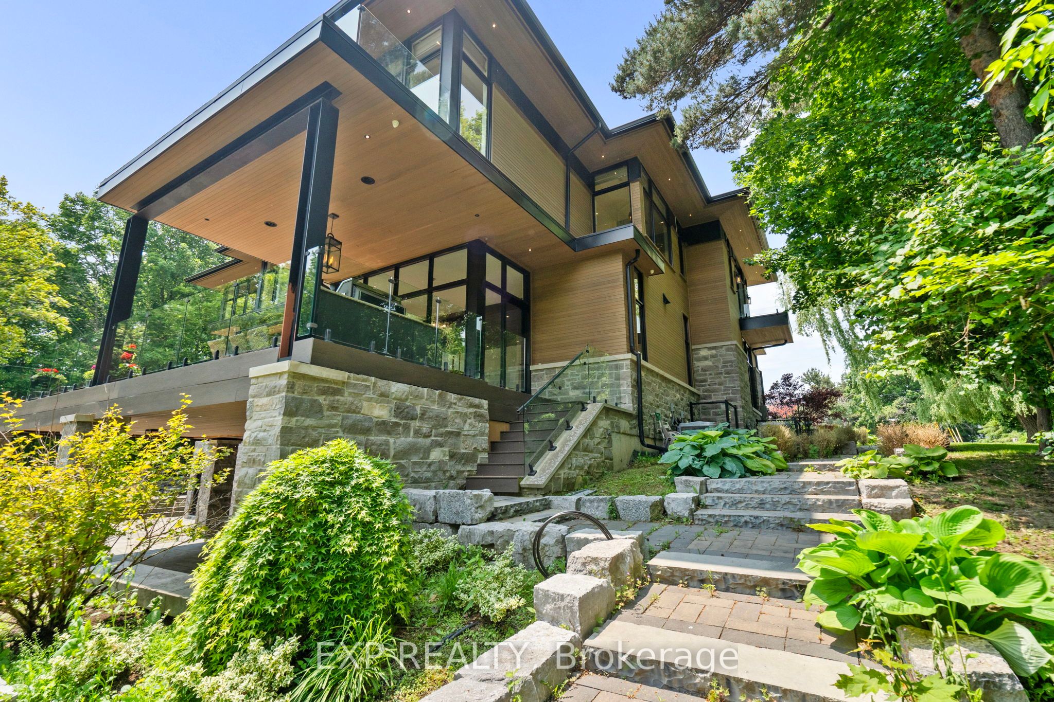 8 Cachet Parkway Property Photo 48