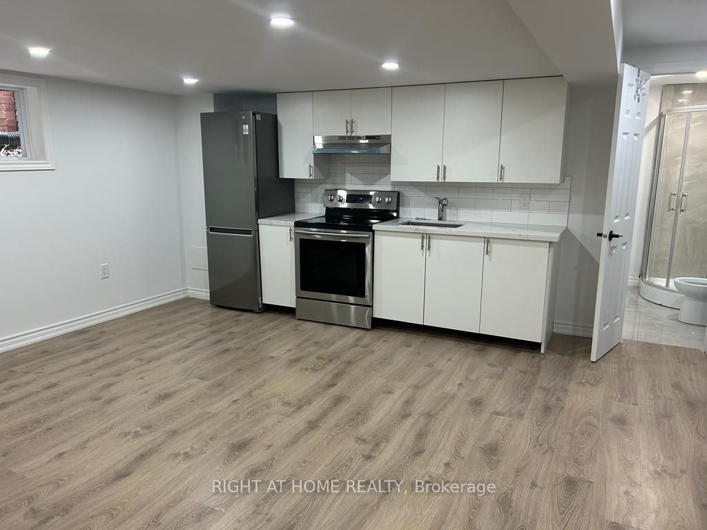 16 Gilbank Drive Bsmnt#1 Property Photo 3