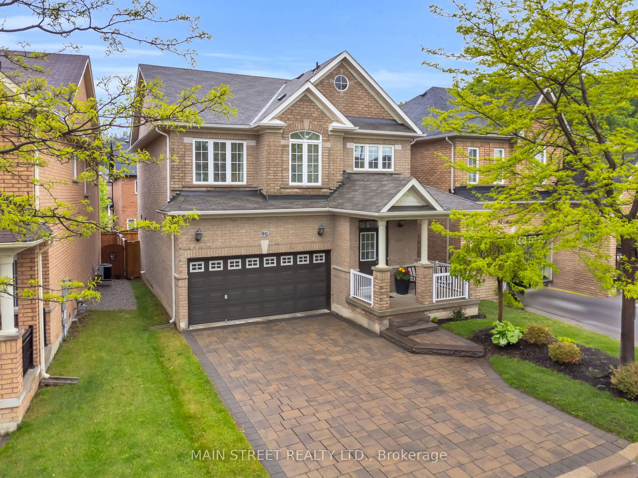 90 Moderna Drive Property Photo 1