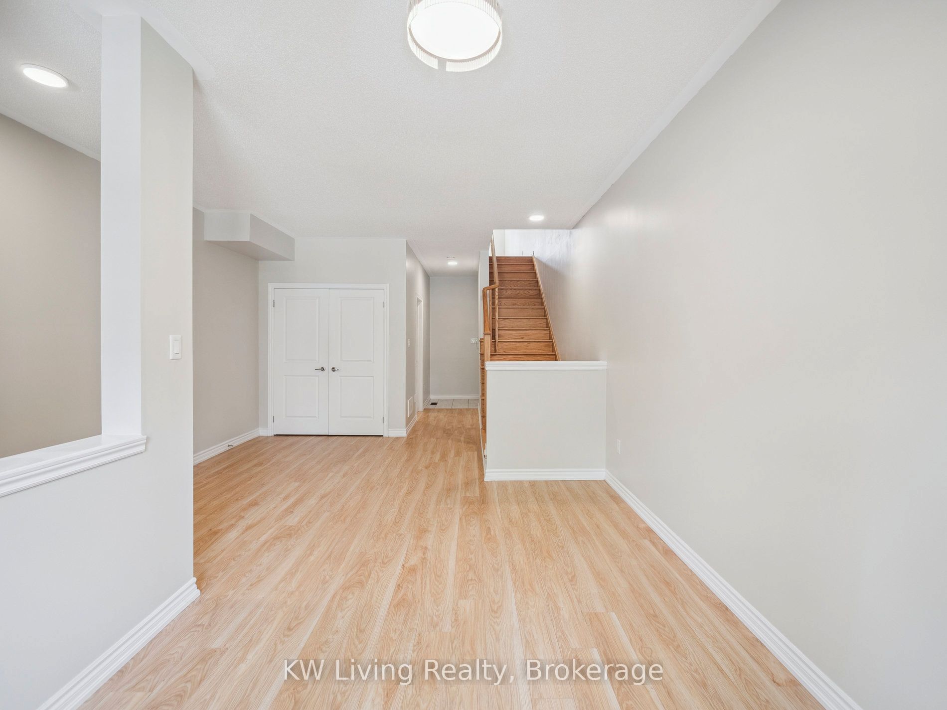 37 Robert Joffre Leet Avenue Property Photo 8