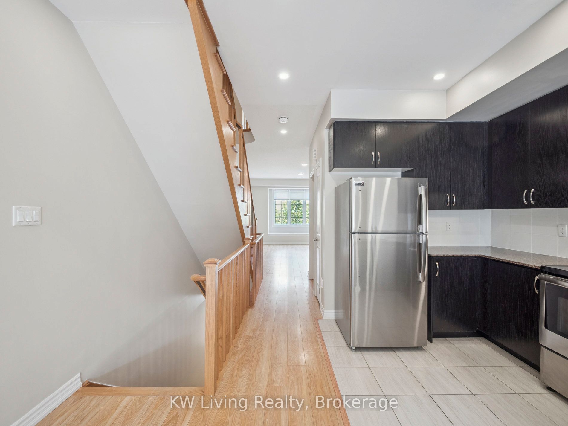 37 Robert Joffre Leet Avenue Property Photo 18