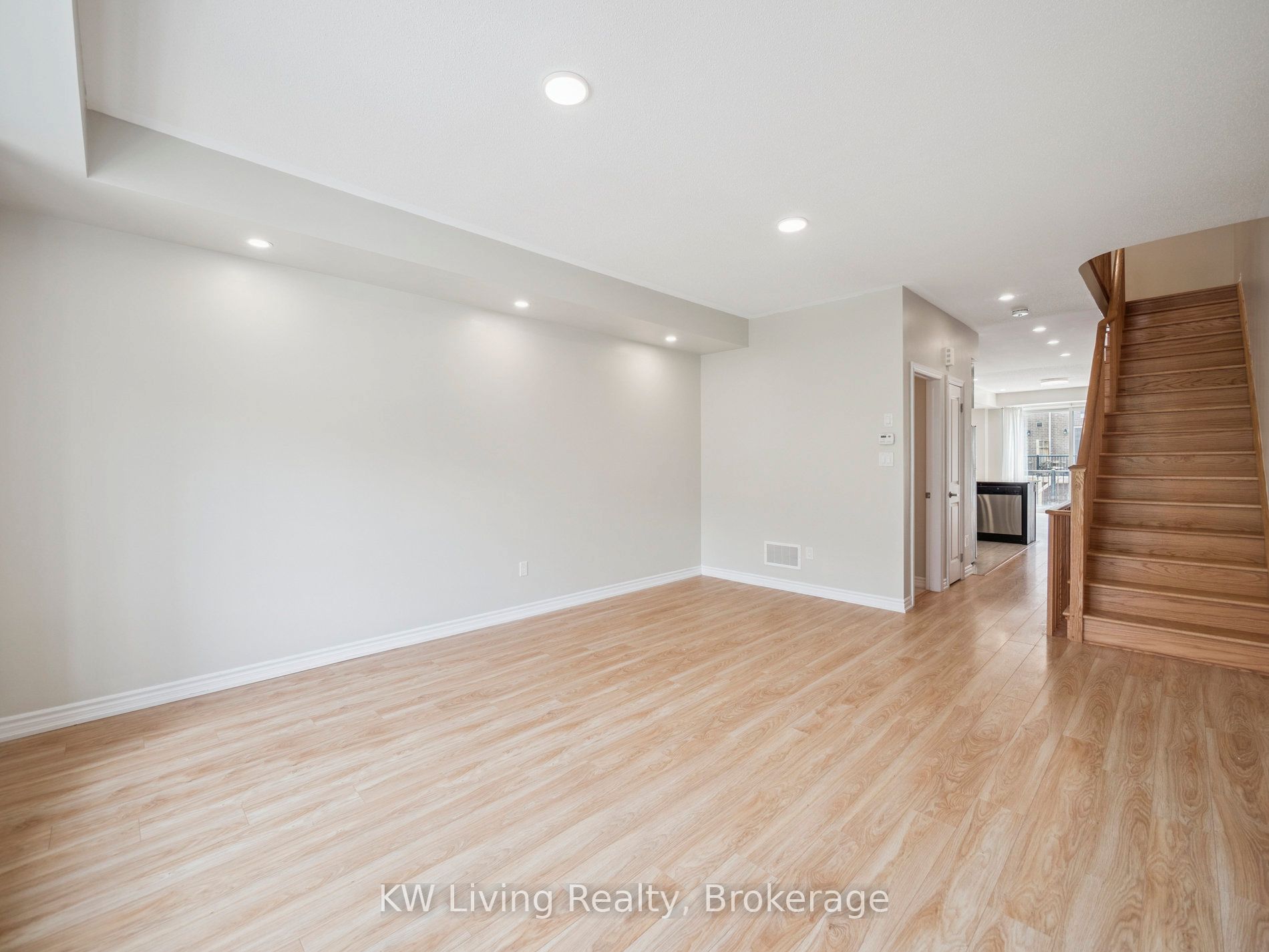 37 Robert Joffre Leet Avenue Property Photo 20