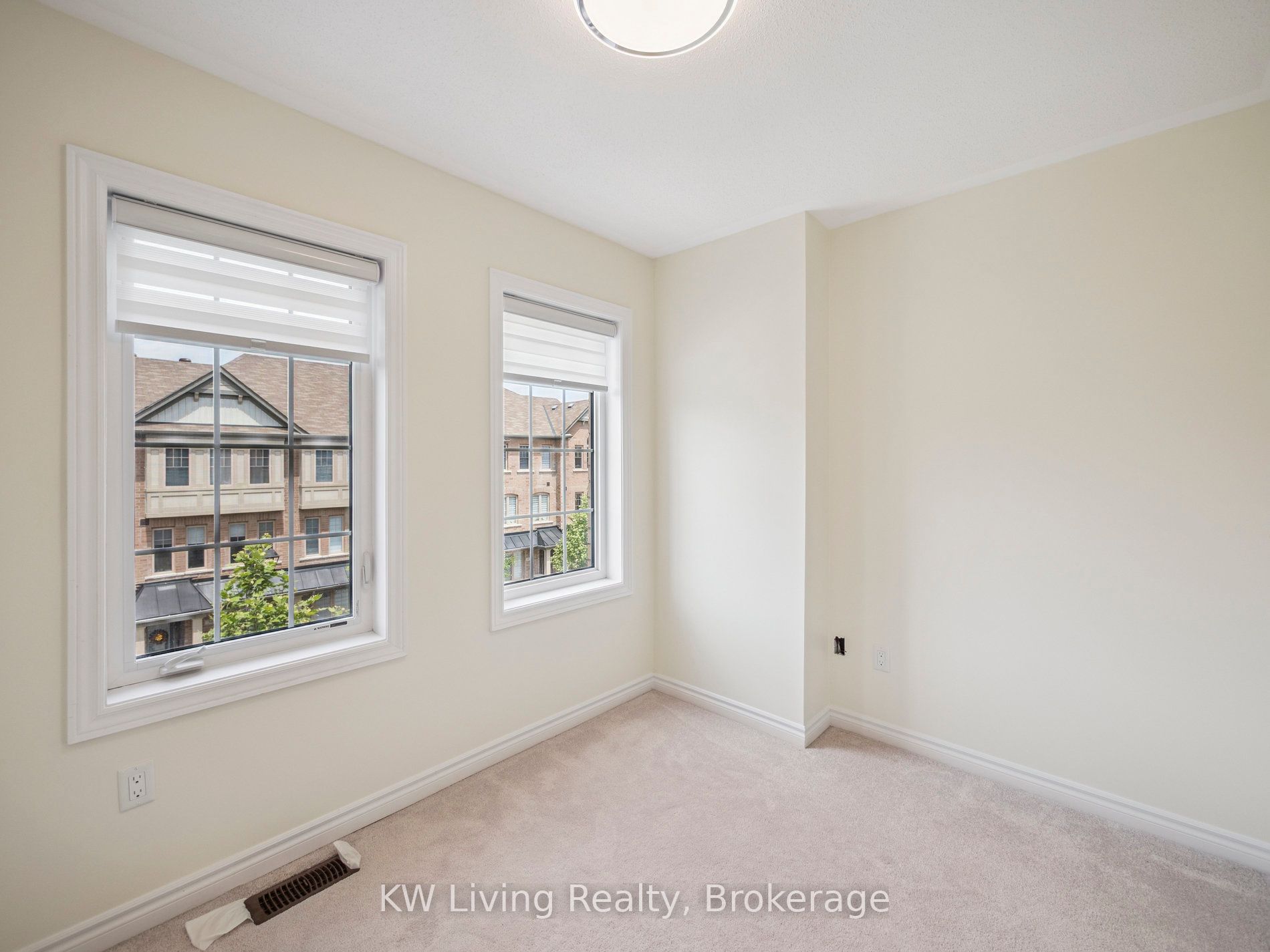 37 Robert Joffre Leet Avenue Property Photo 27