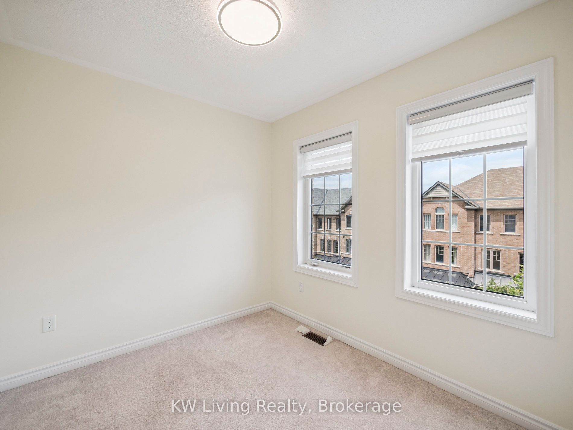 37 Robert Joffre Leet Avenue Property Photo 28