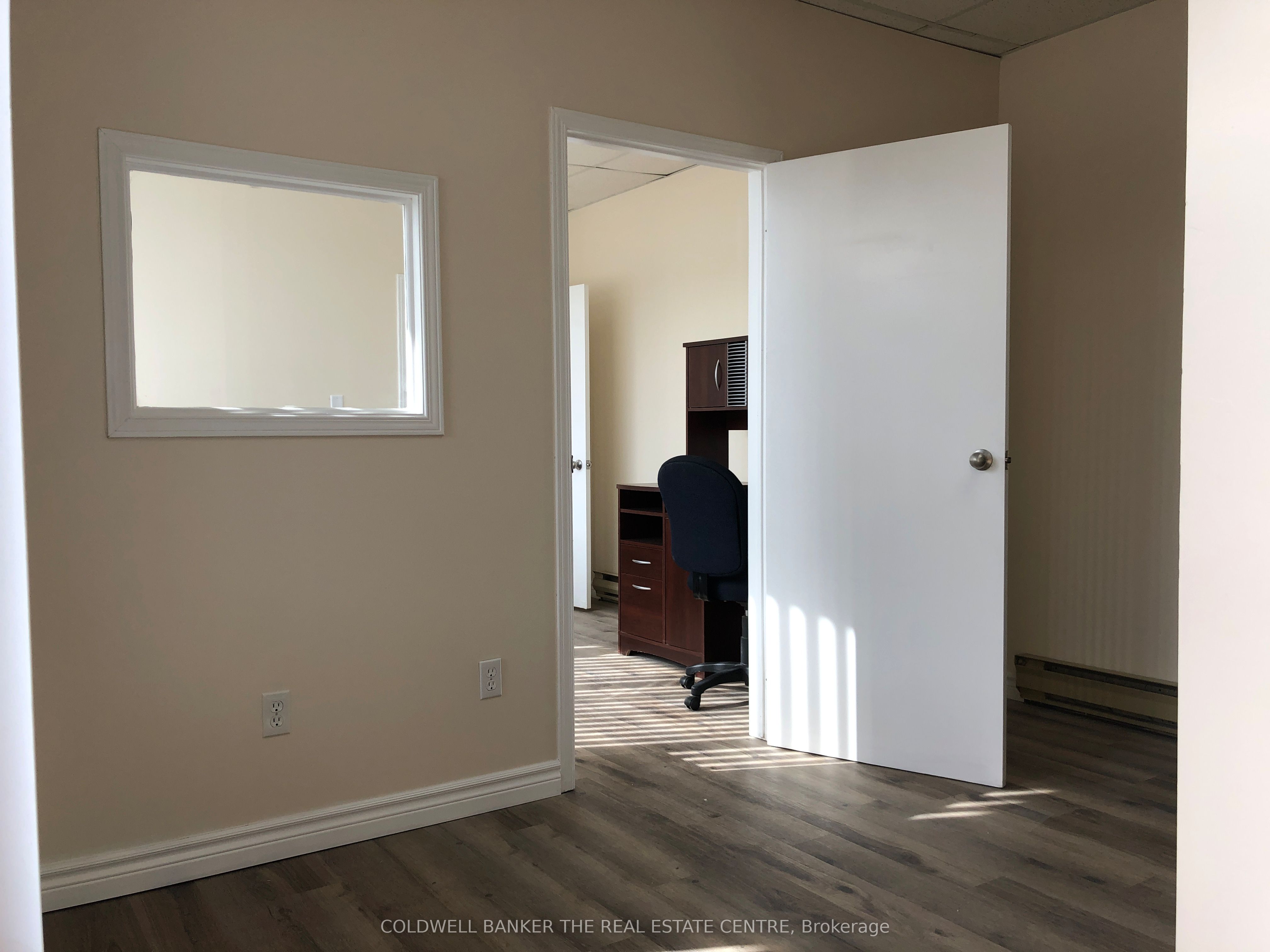 17075 Leslie Street 16/17 Property Photo 7