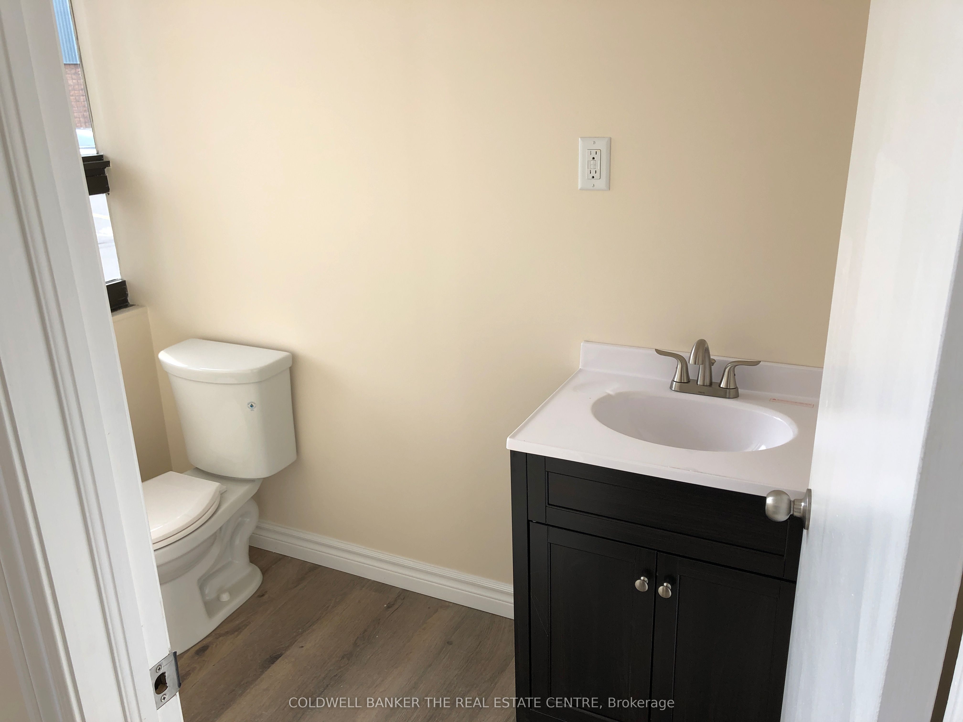 17075 Leslie Street 16/17 Property Photo 10
