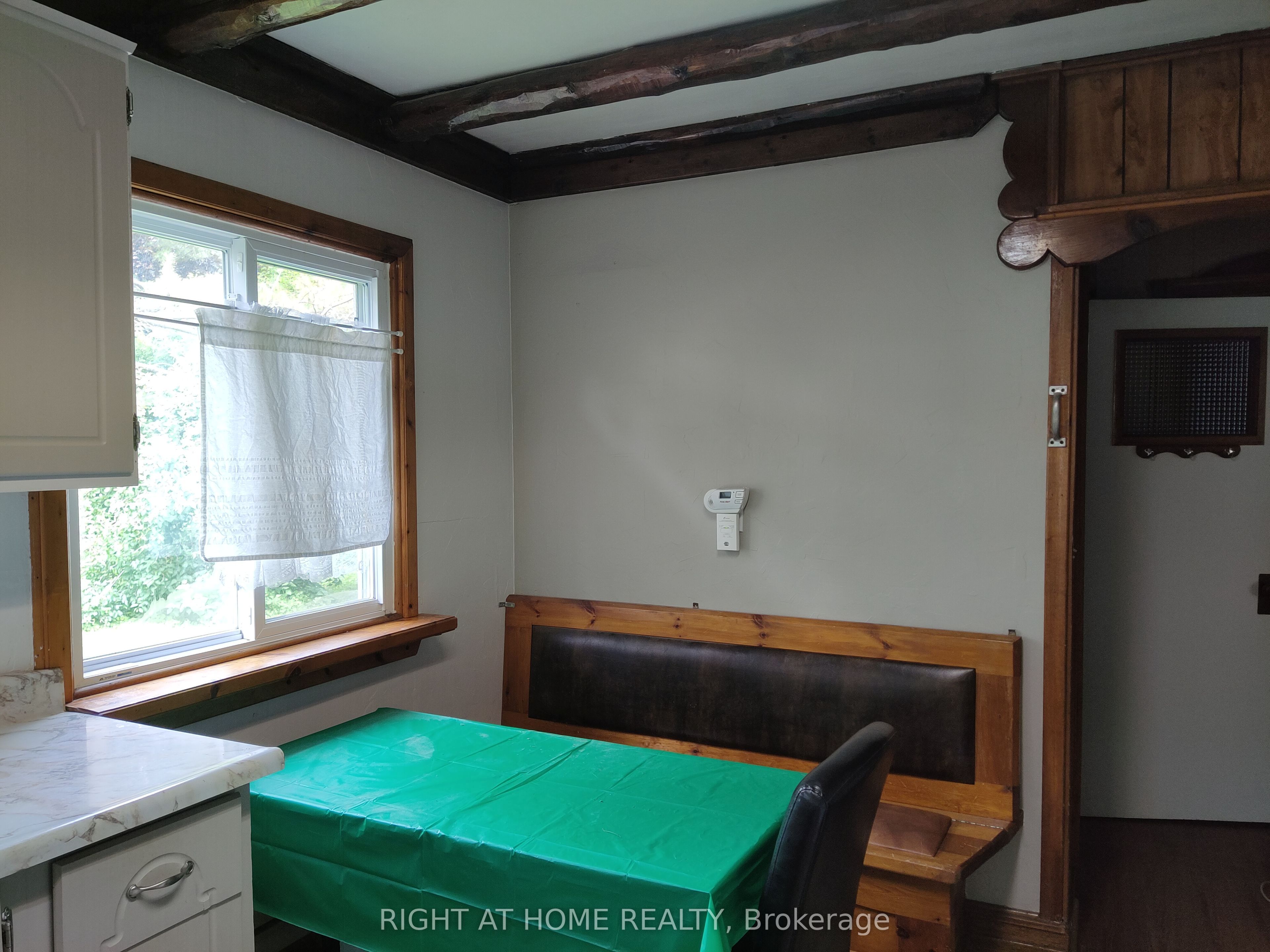 110 Ethel Park Drive Property Photo 8