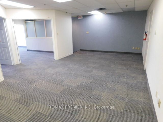 231 Millway Avenue 15 Property Photo 4
