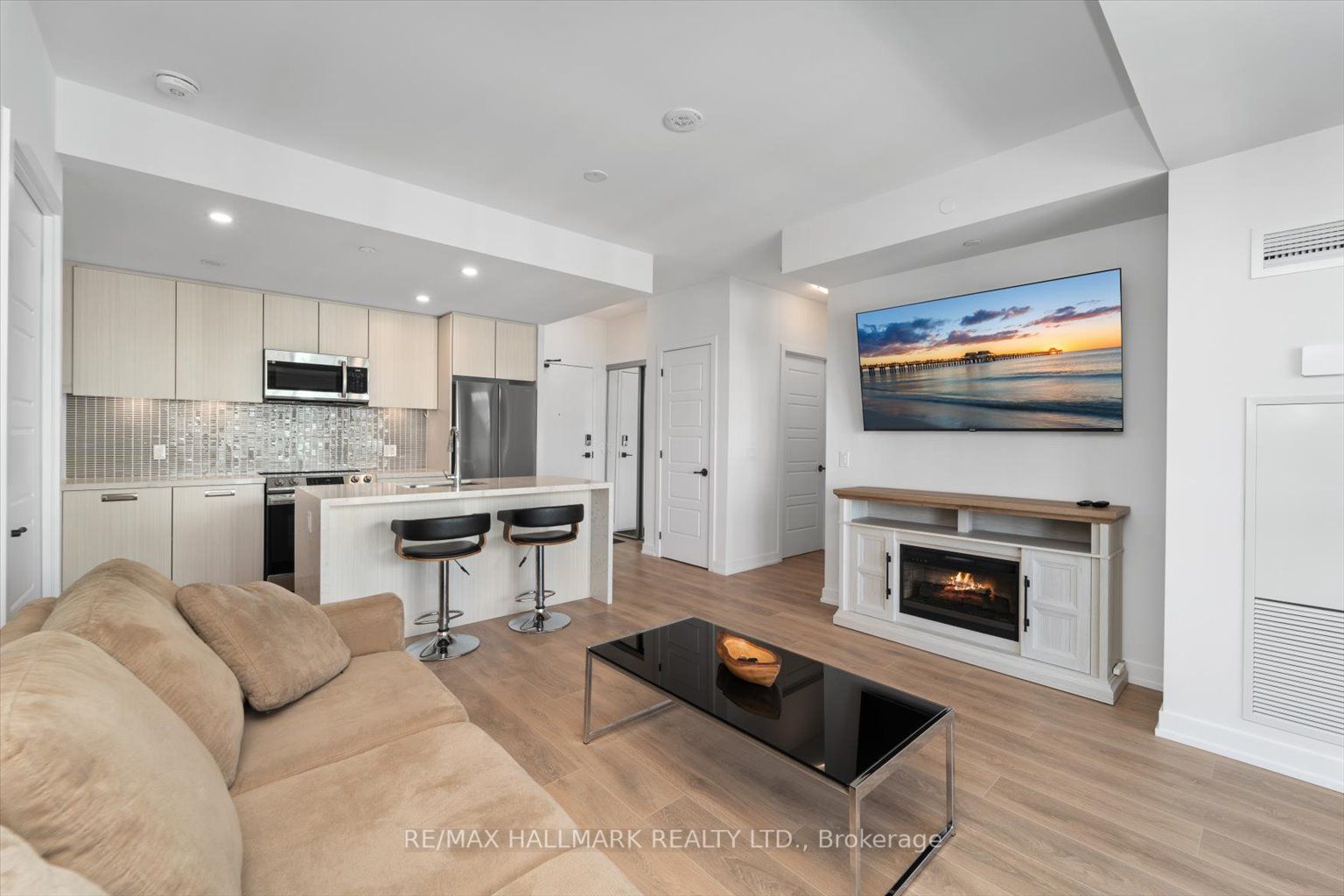 415 Sea Ray Avenue 311 Property Photo 1