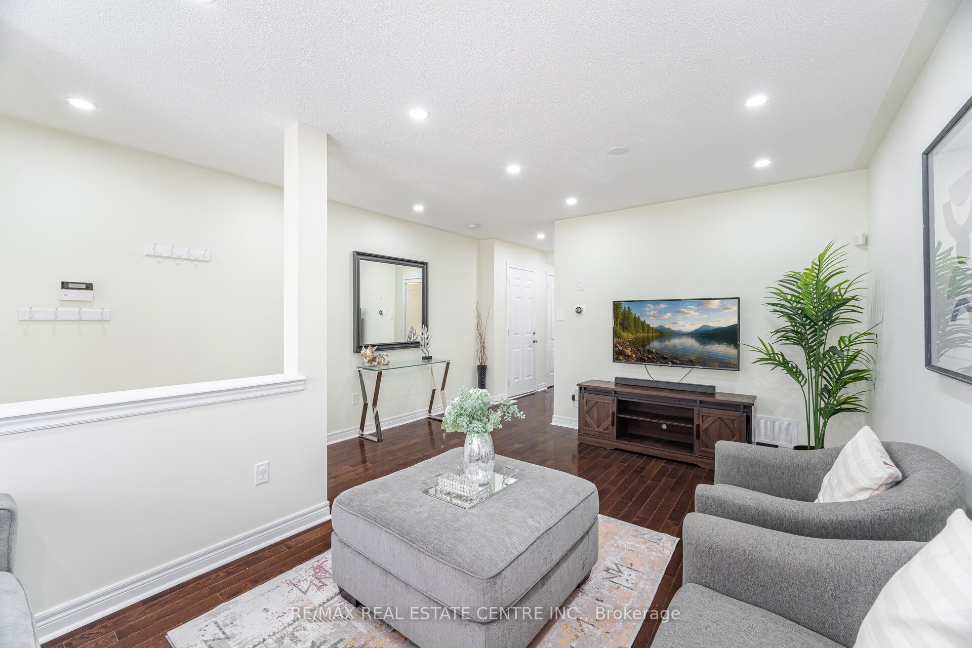34 Firbank Lane Property Photo 7