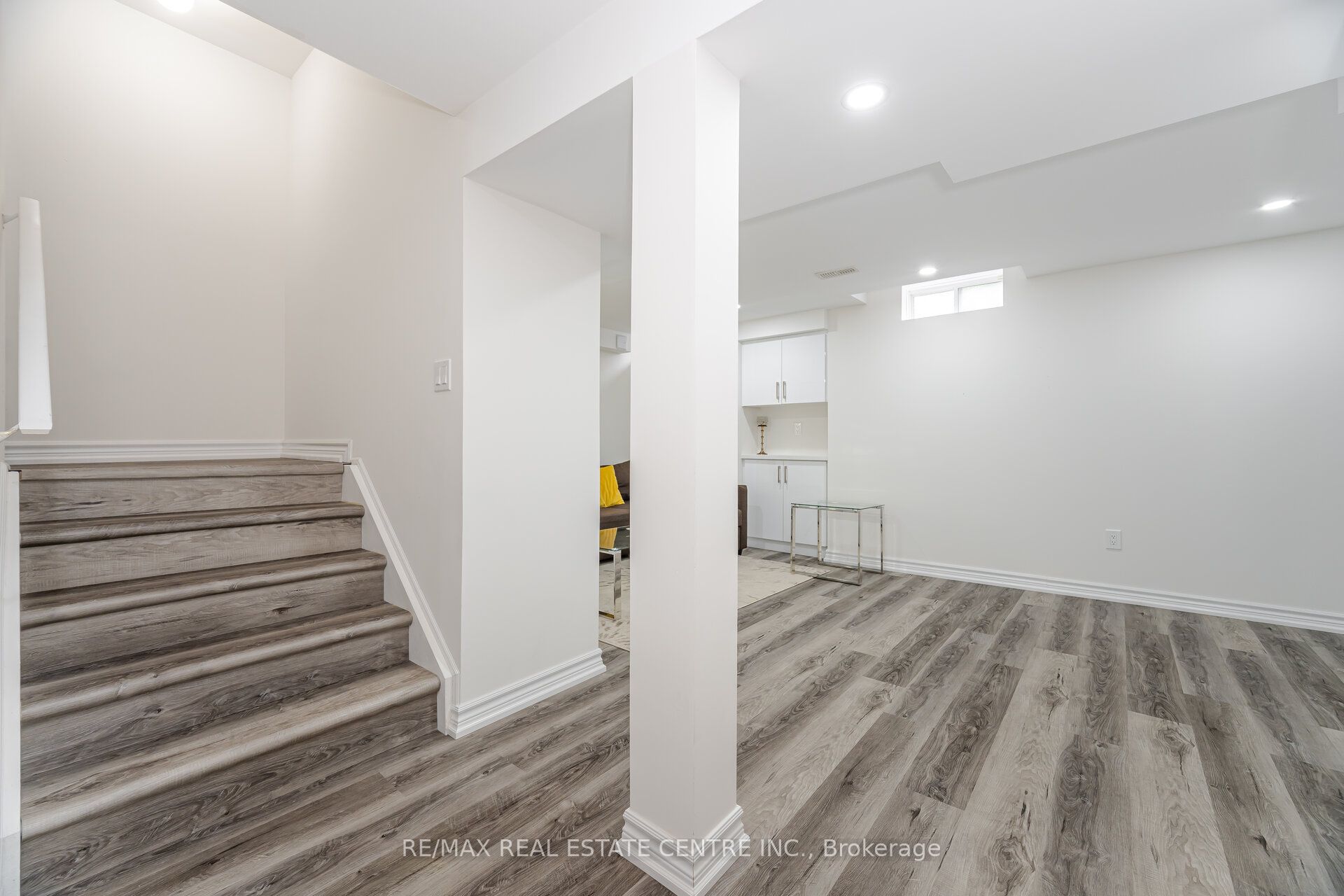 34 Firbank Lane Property Photo 31