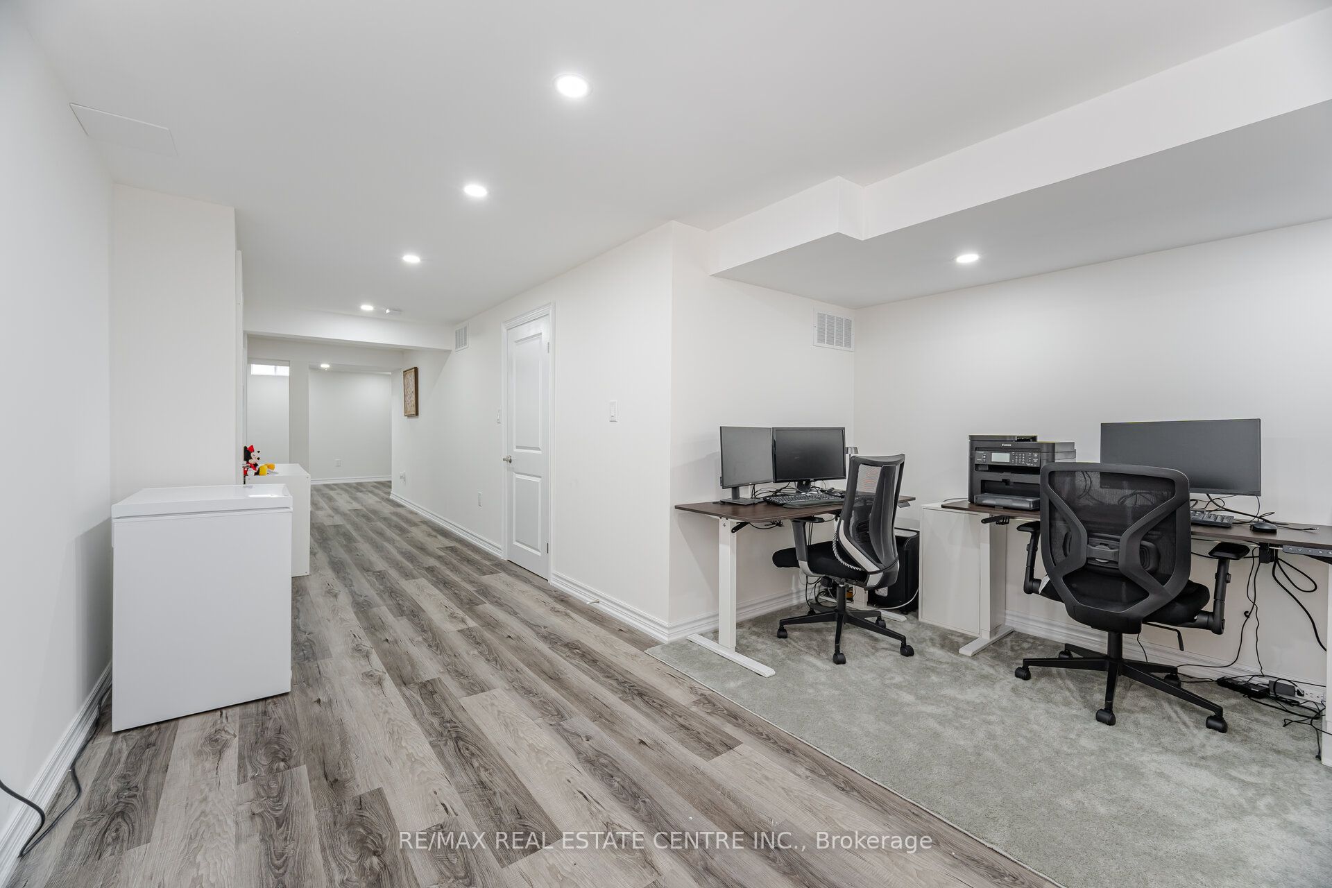 34 Firbank Lane Property Photo 36