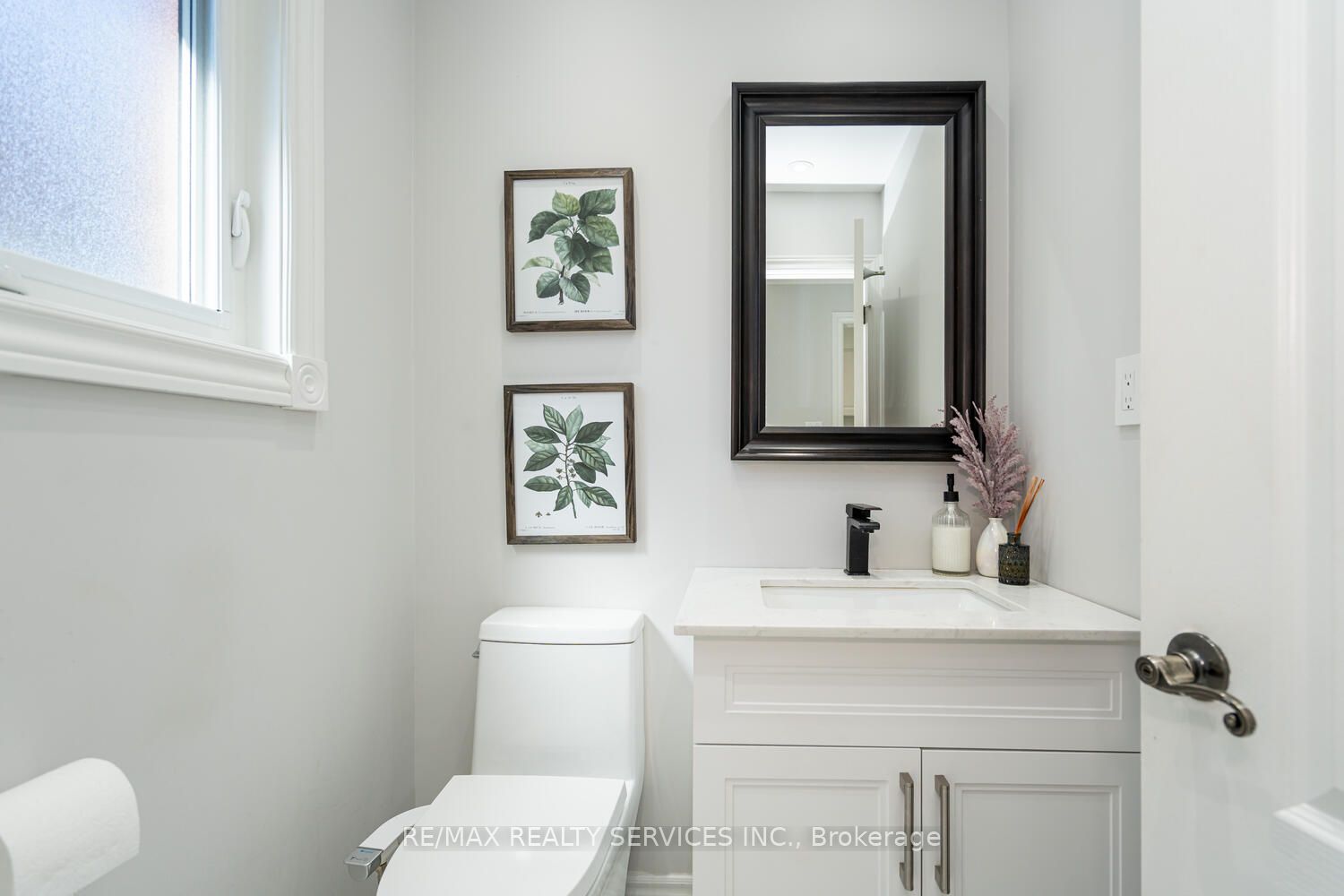 10 Gold Finch Place Property Photo 20