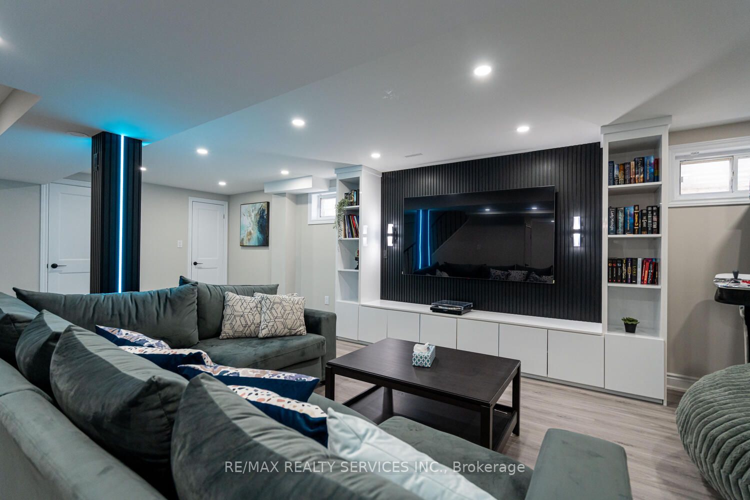 10 Gold Finch Place Property Photo 41