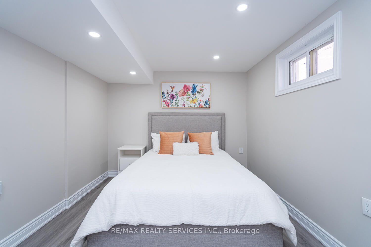 10 Gold Finch Place Property Photo 46