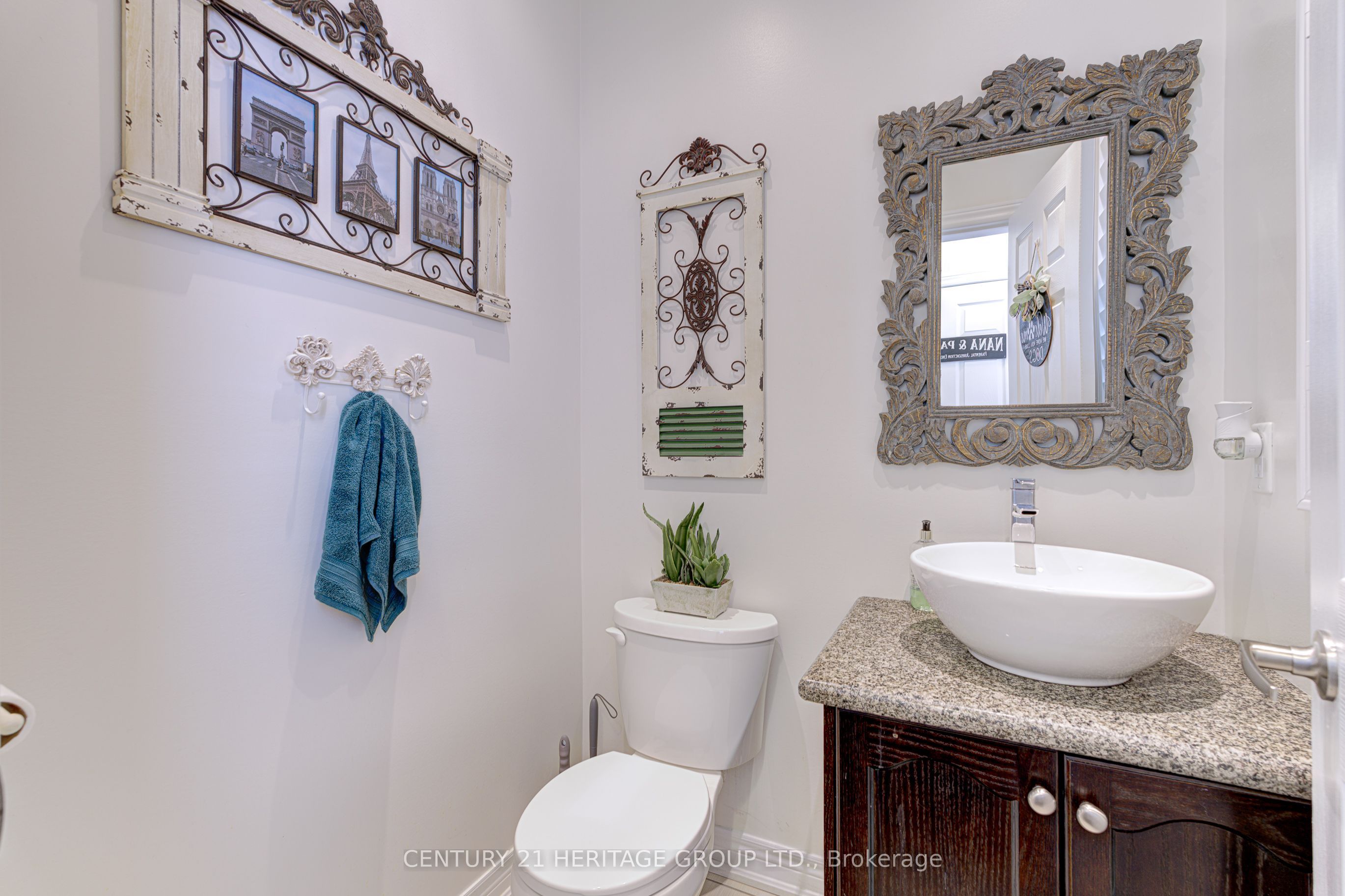 32 Michaelis Street Property Photo 30