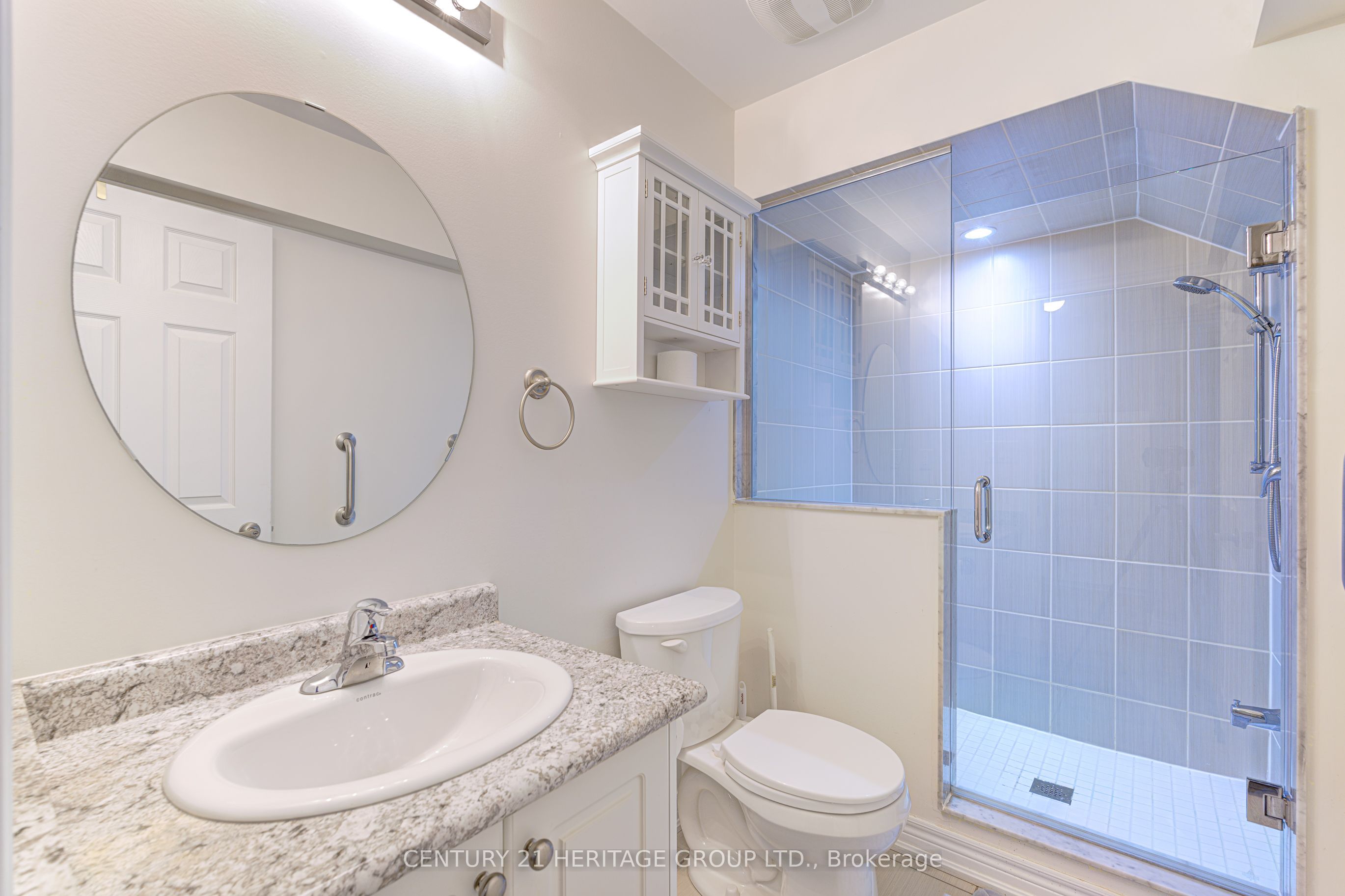 32 Michaelis Street Property Photo 38