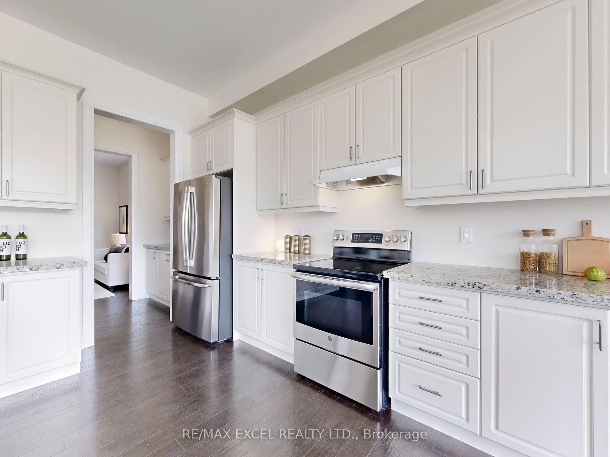 192 Baker Hill Boulevard Property Photo 16