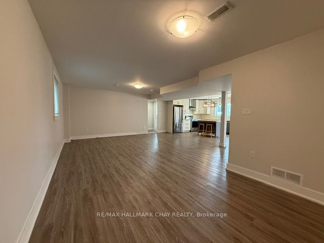893b Frederick Street B Property Photo 13
