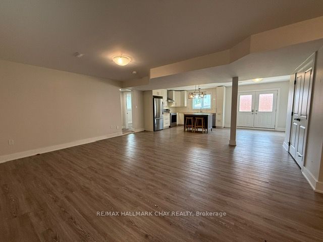 893b Frederick Street B Property Photo 14