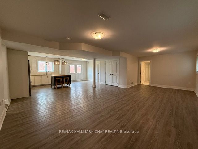 893b Frederick Street B Property Photo 15