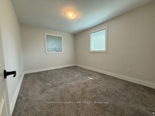 893b Frederick Street B Property Photo 18