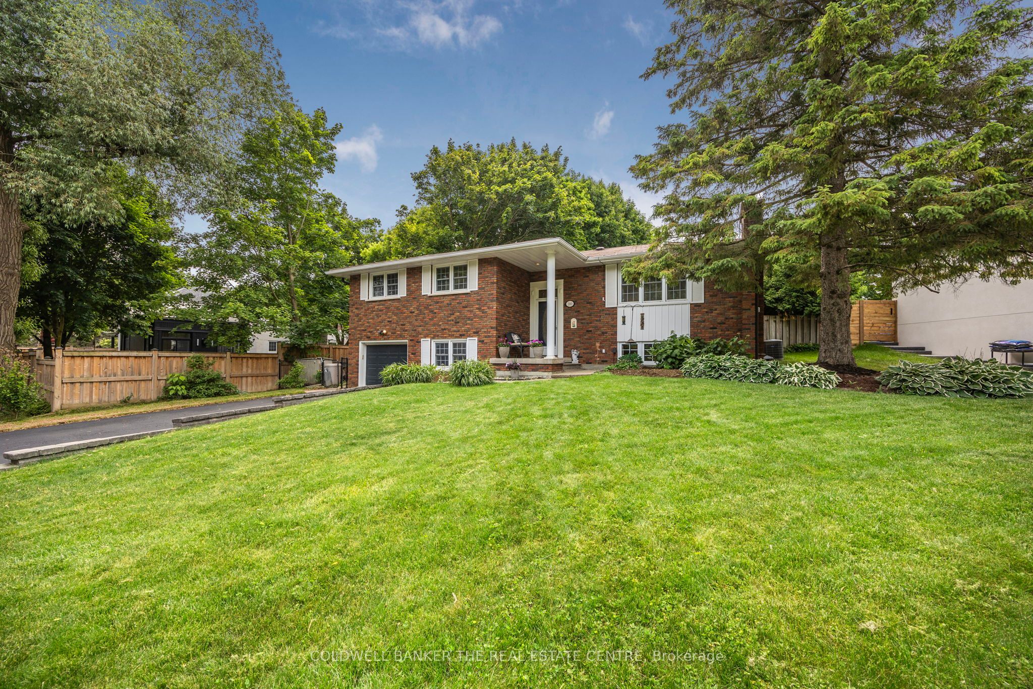 210 Richard Avenue Property Photo 2