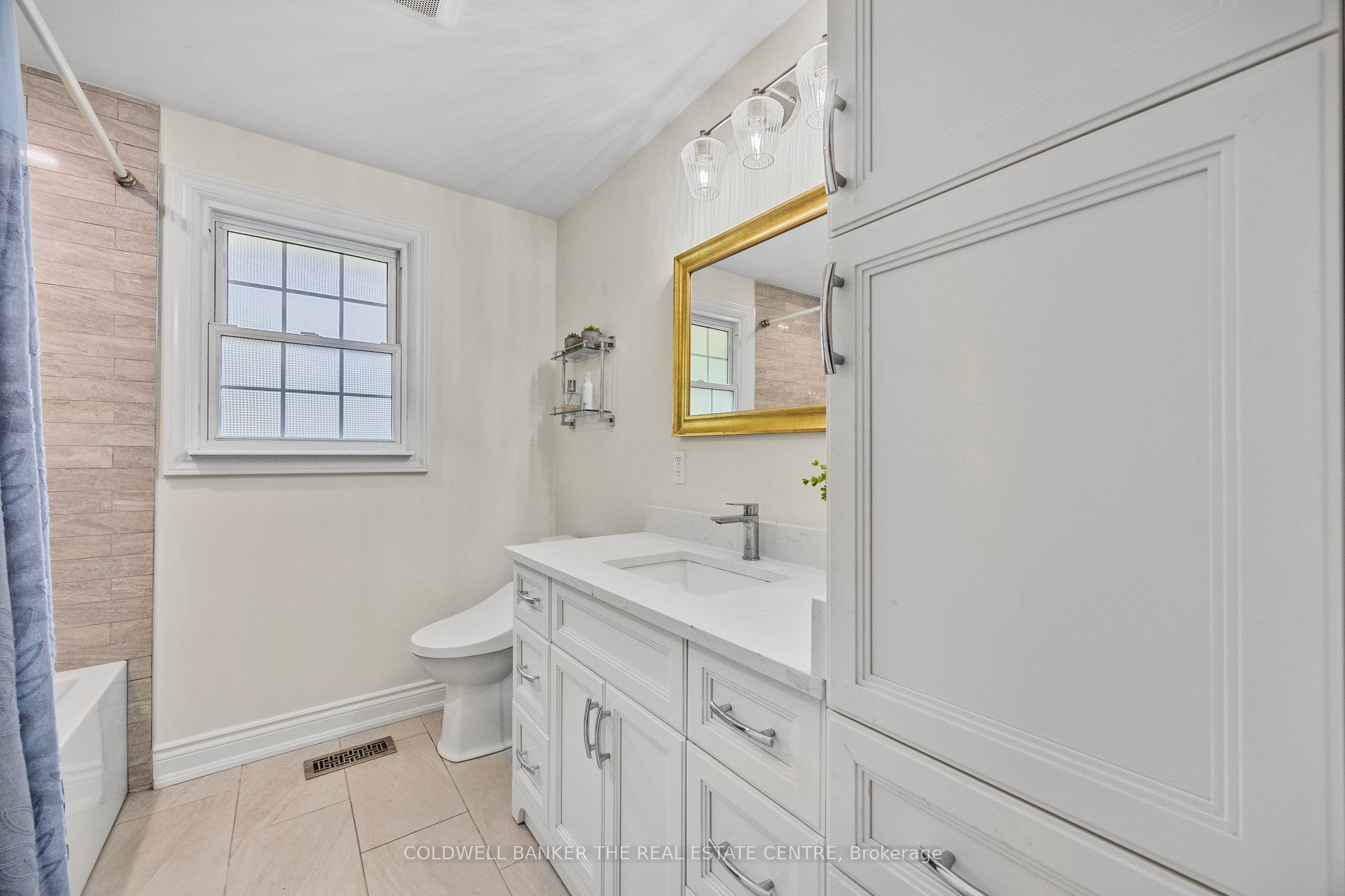 210 Richard Avenue Property Photo 17
