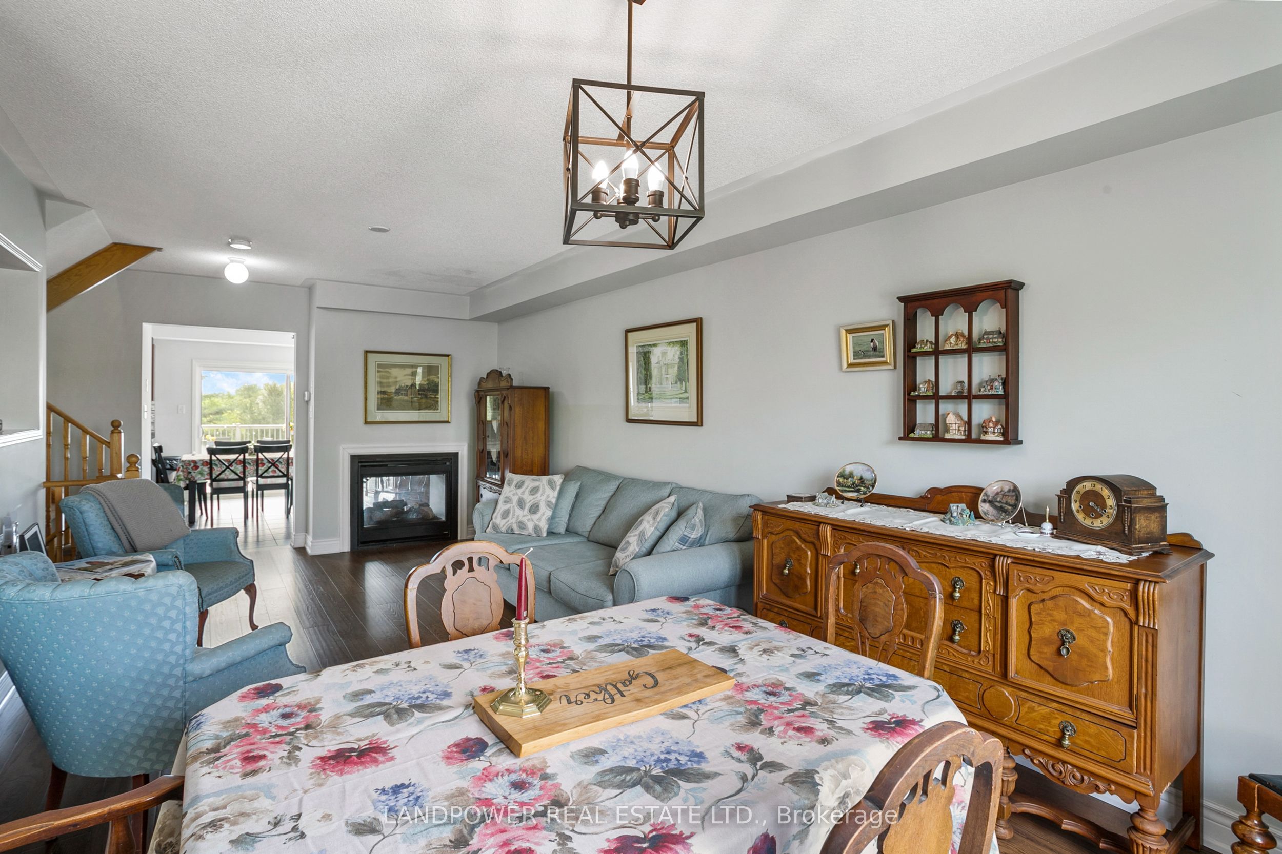 73 Baker Hill Boulevard Property Photo 8