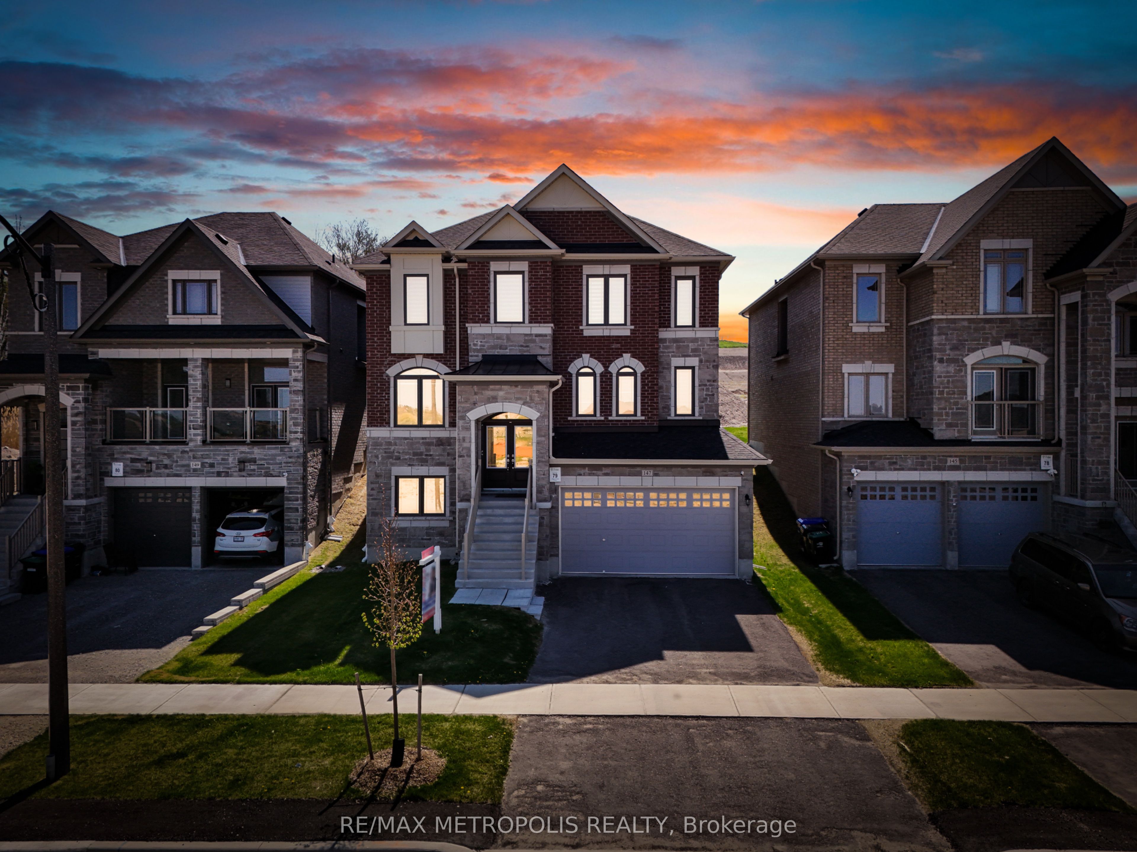 147 Kennedy Boulevard Property Photo 1
