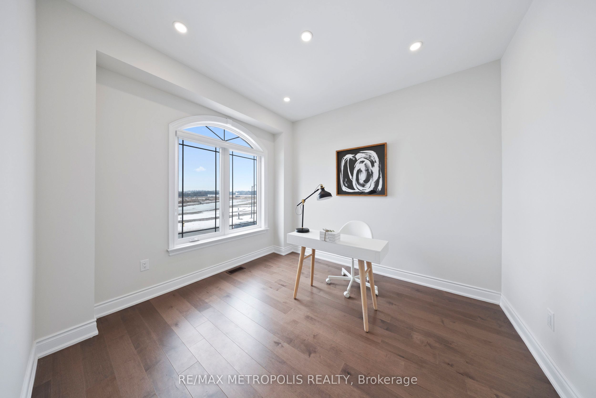 147 Kennedy Boulevard Property Photo 5